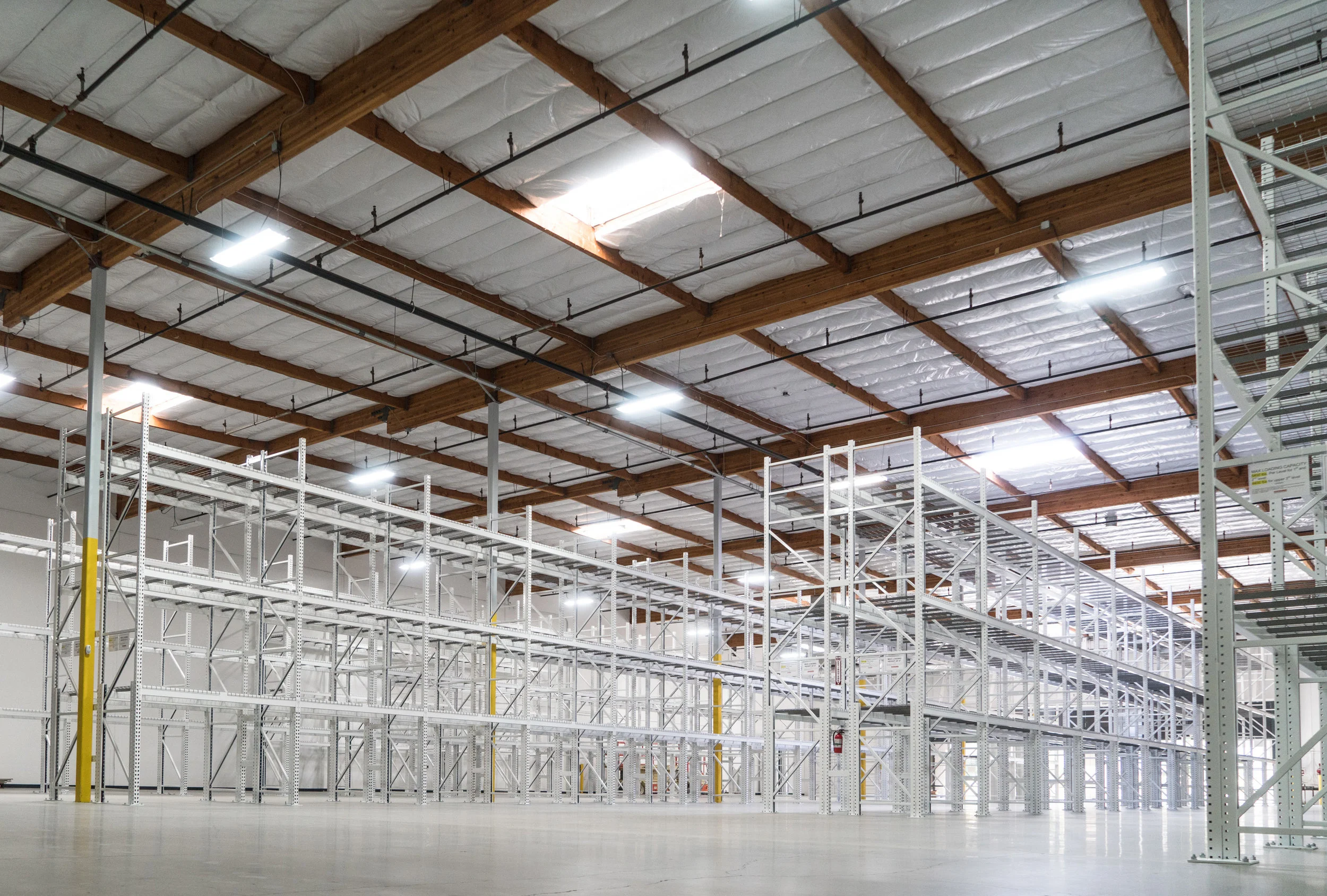 TechoLEDPanelHighBayIndustrial.jpeg