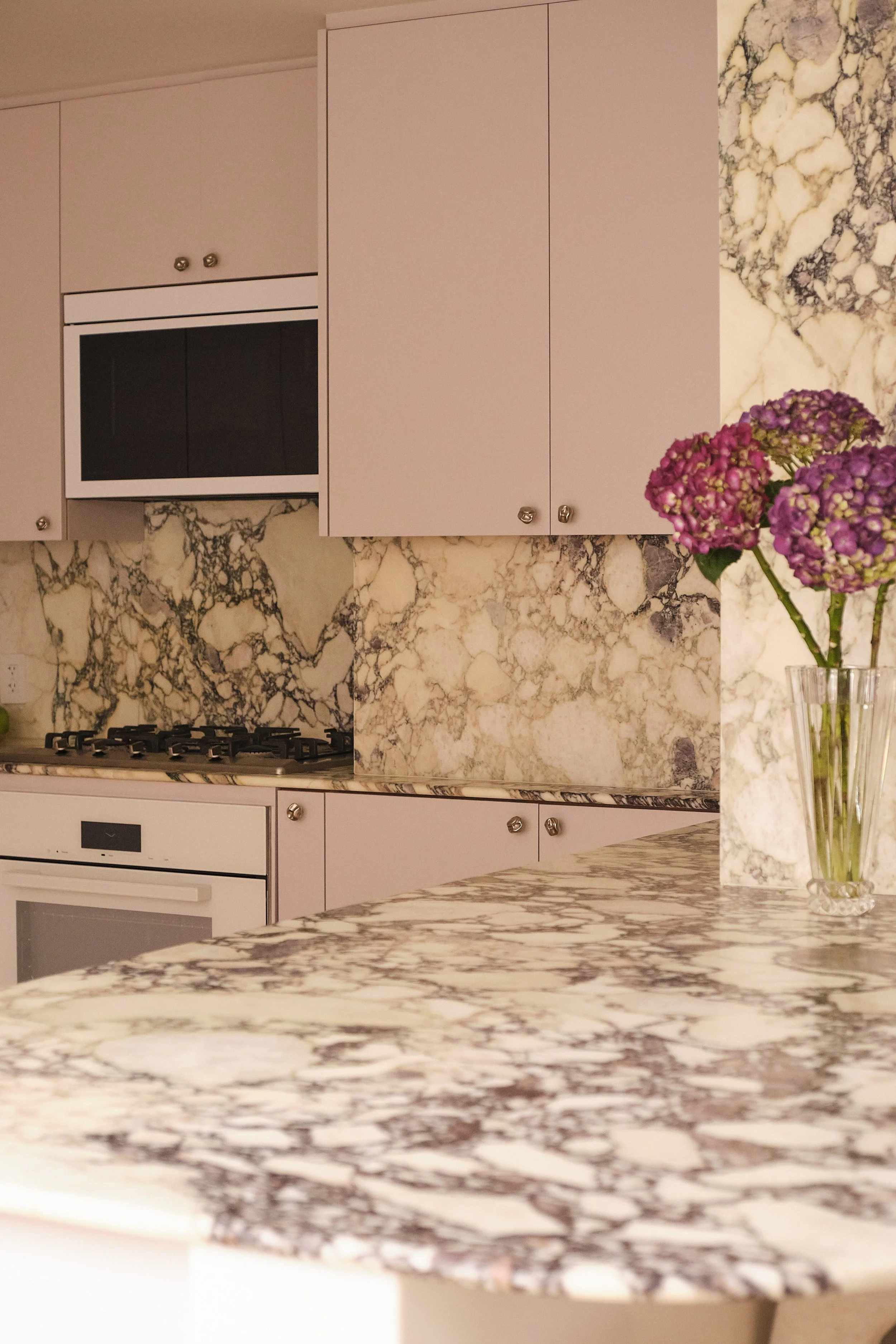 Kitchen 5.jpg