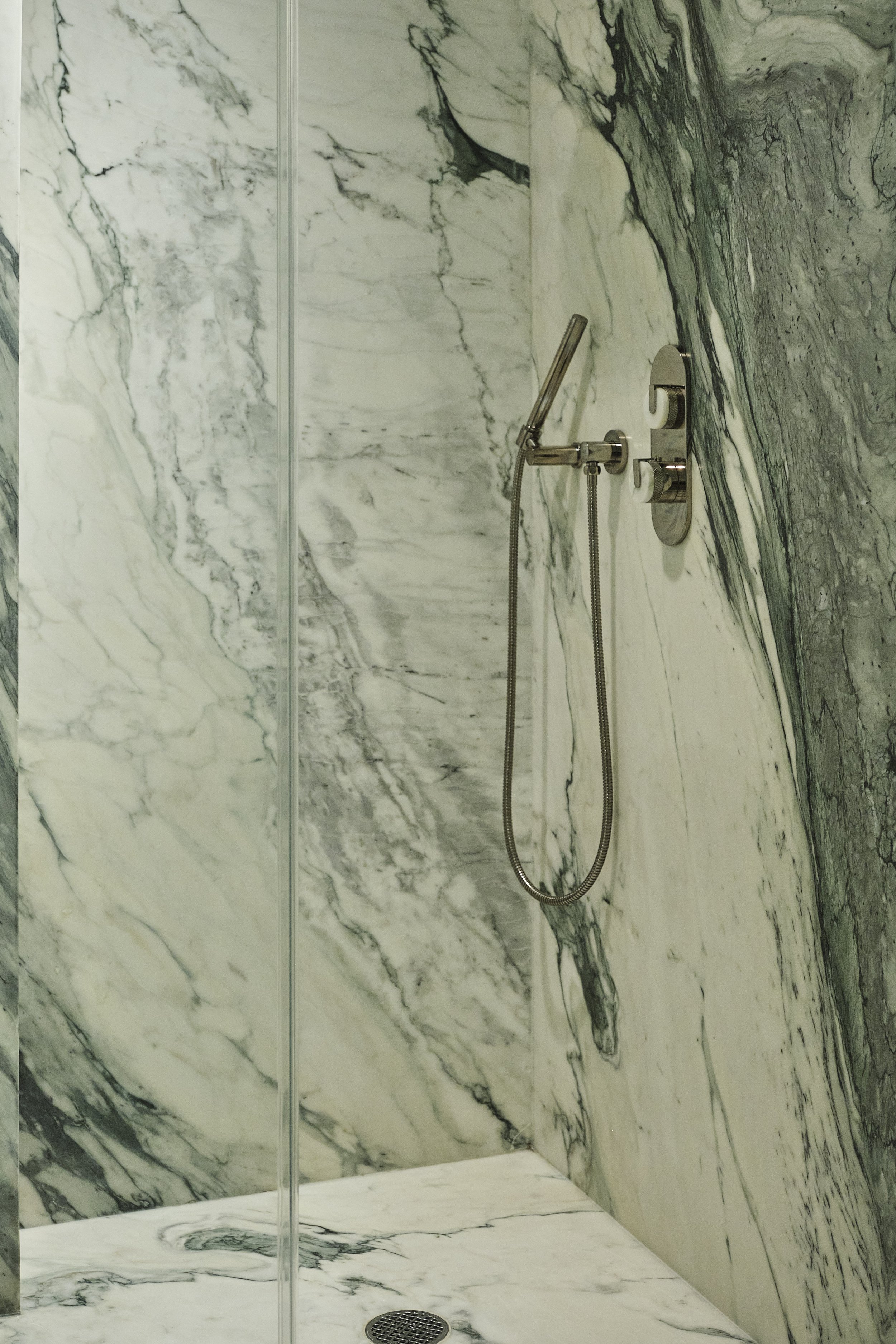 Primary bath 6.jpg