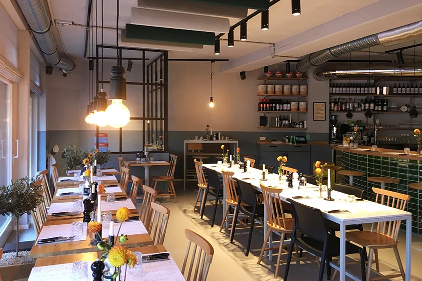 il_pizzaiolo_neubrueckenstr_foto.jpg