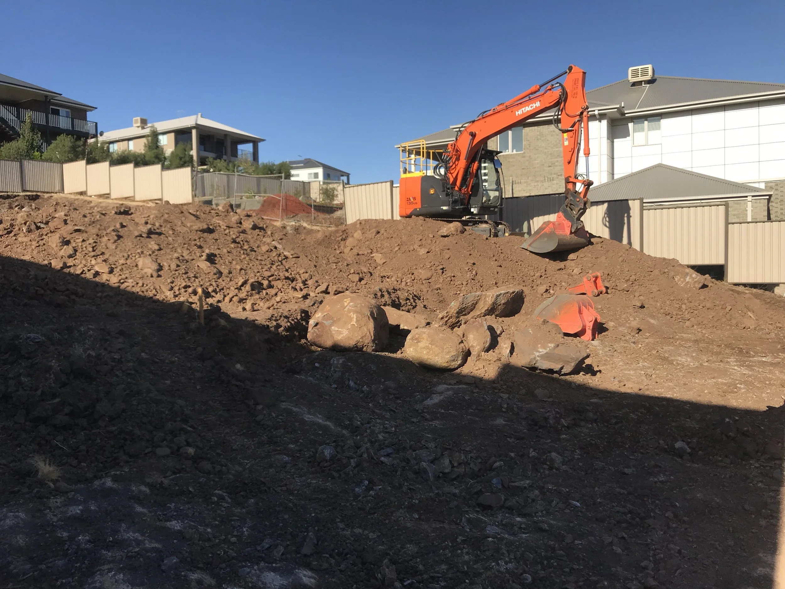EarthLine Earthmoving.jpg