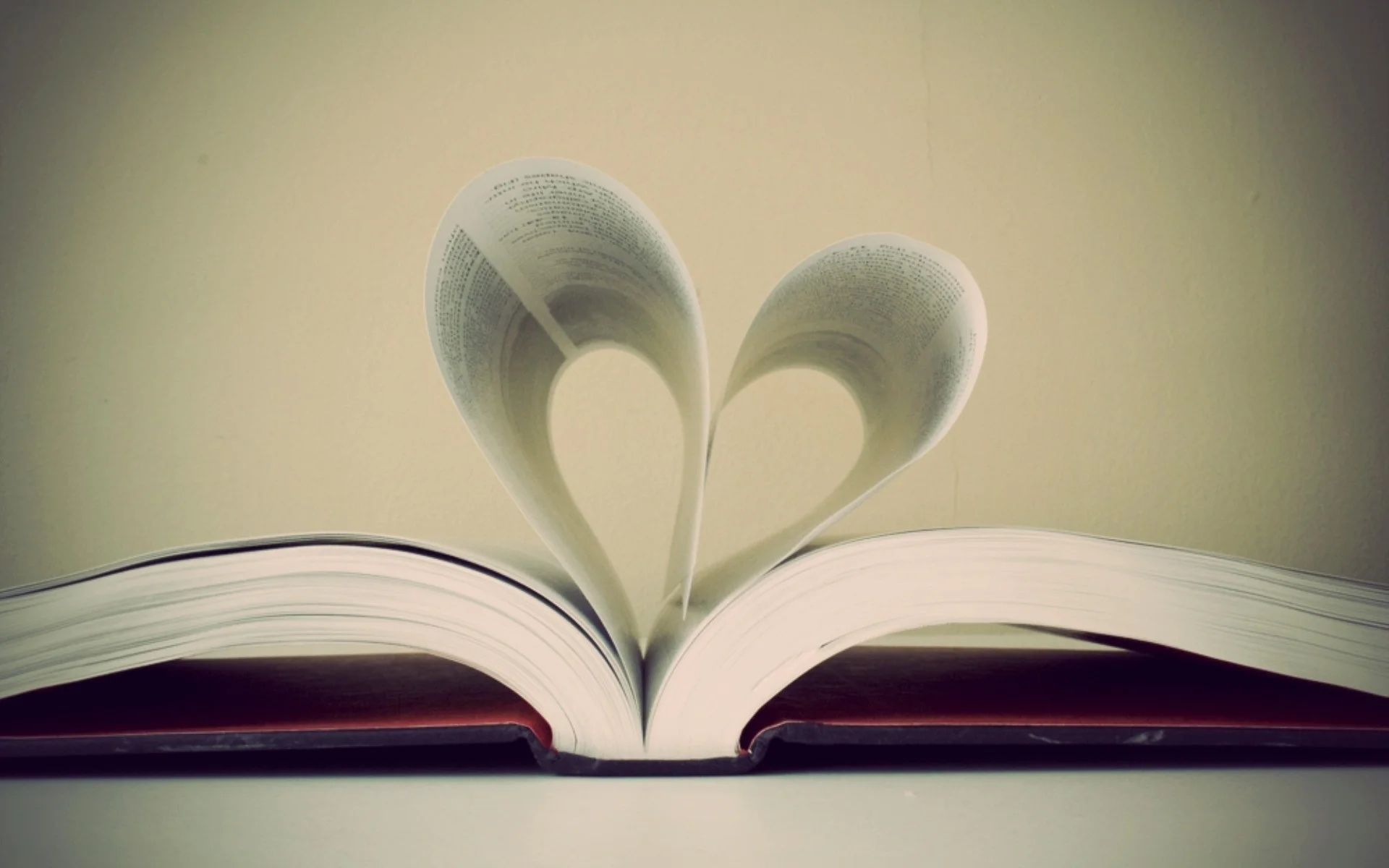 bookclub heart.jpg