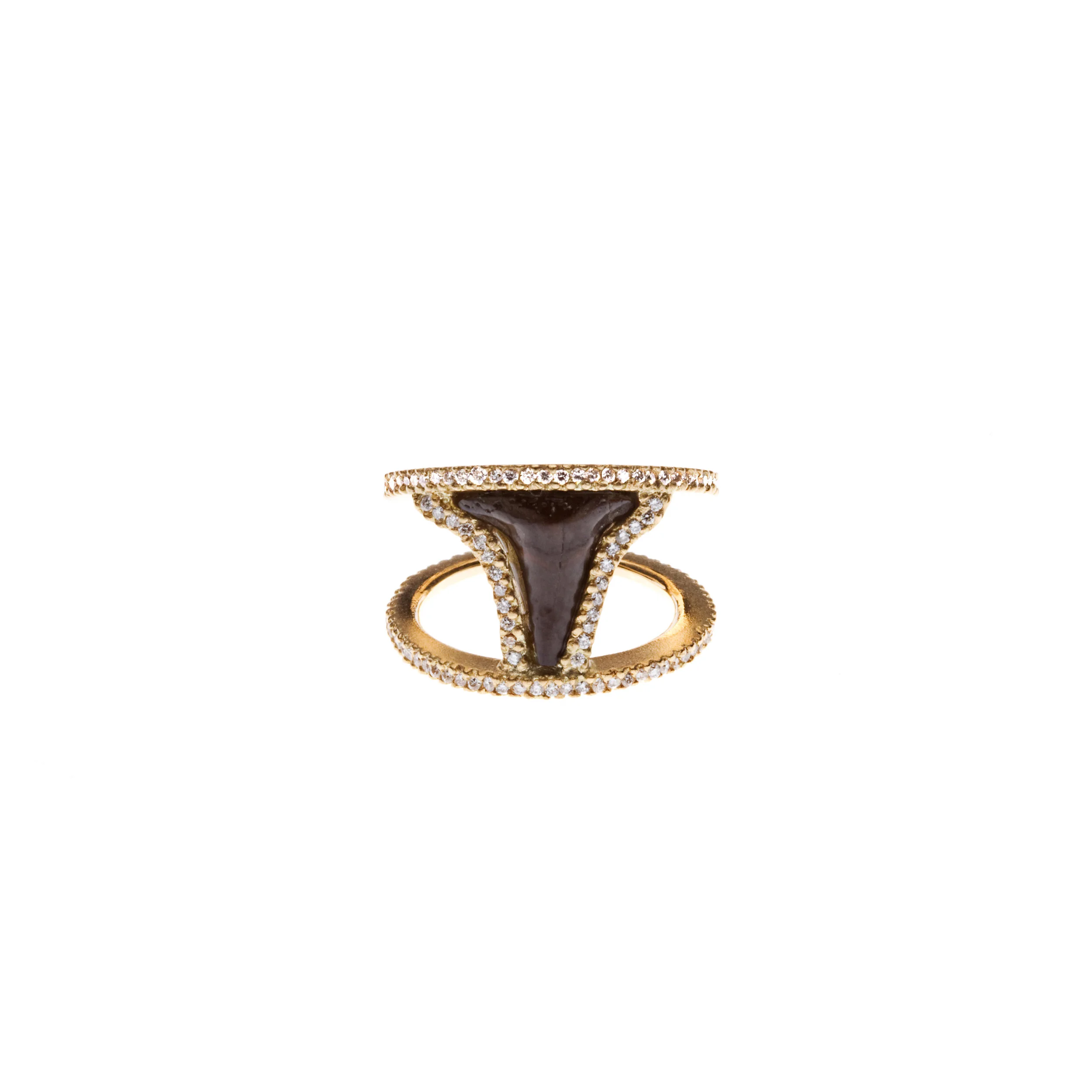 R4-ring-t-shaped-whtie-diamond.jpg