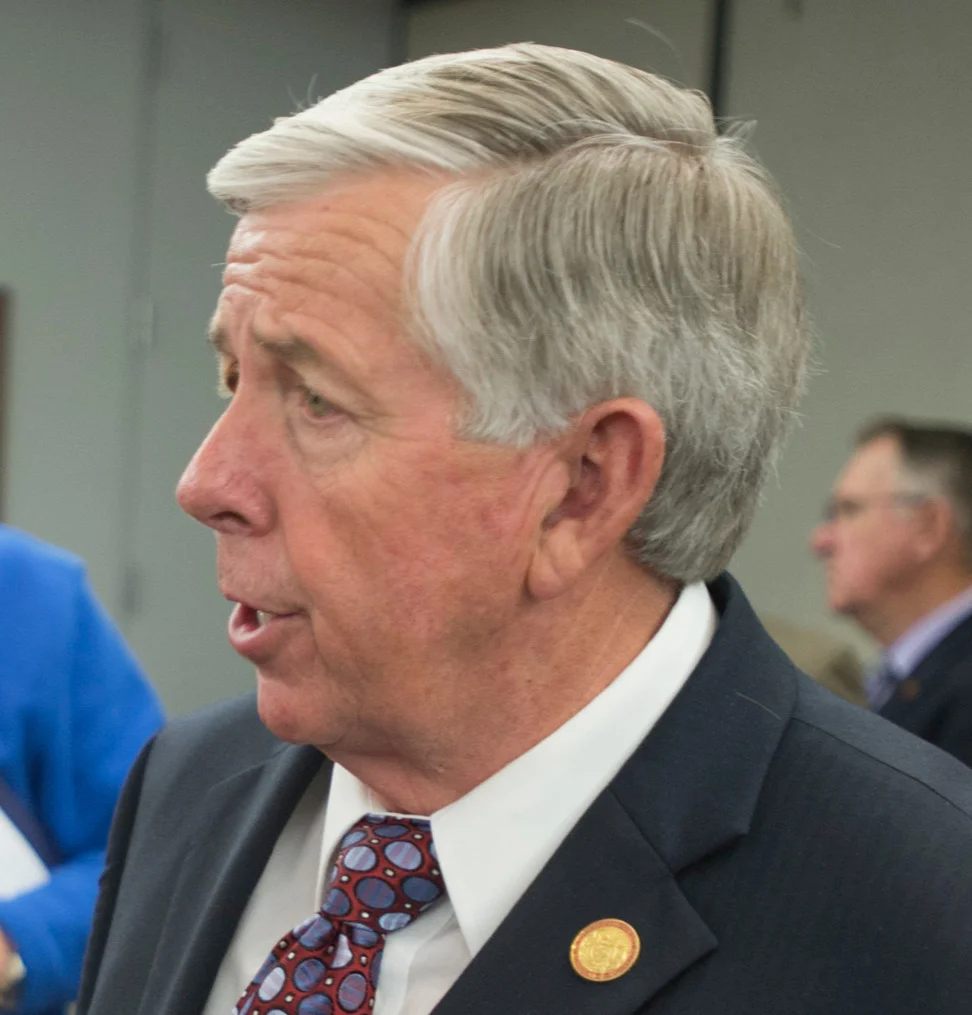 Mike_Parson_20170428-OSEC-PJK-0171.jpg