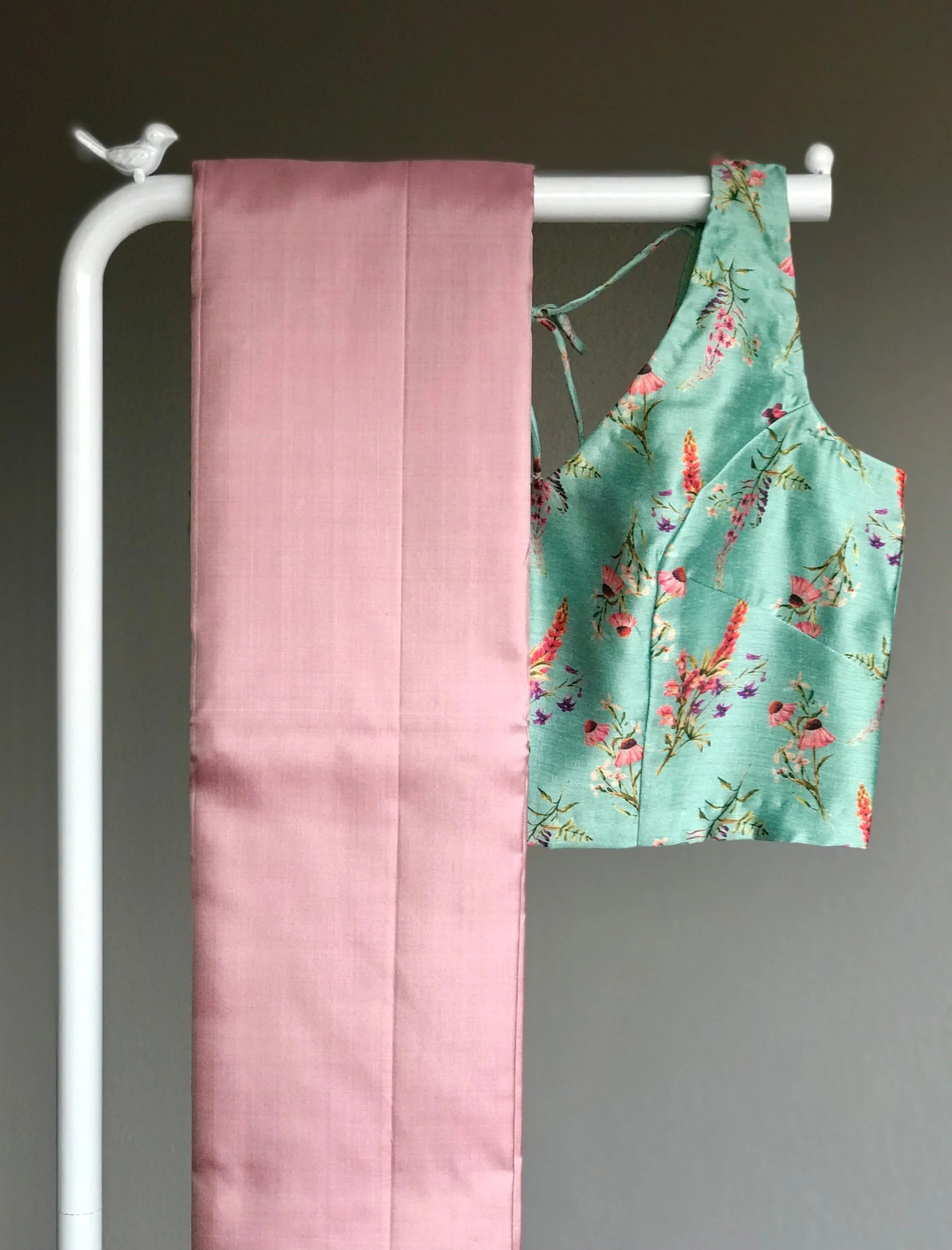 E537C5F1-A279-44DF-A2A1-026A6180FCE0