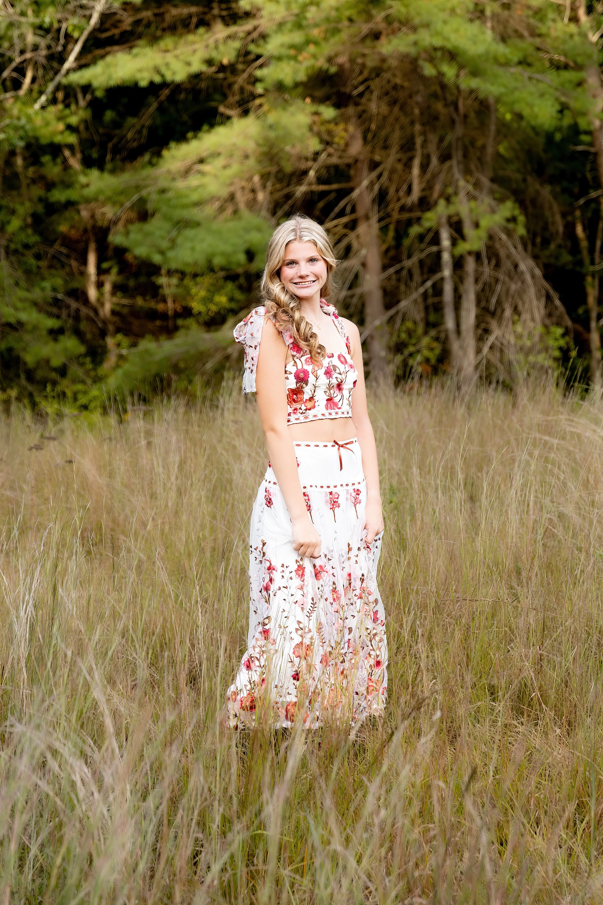 TSPSenior Photos 2025-31-TPZ-Focus.jpg