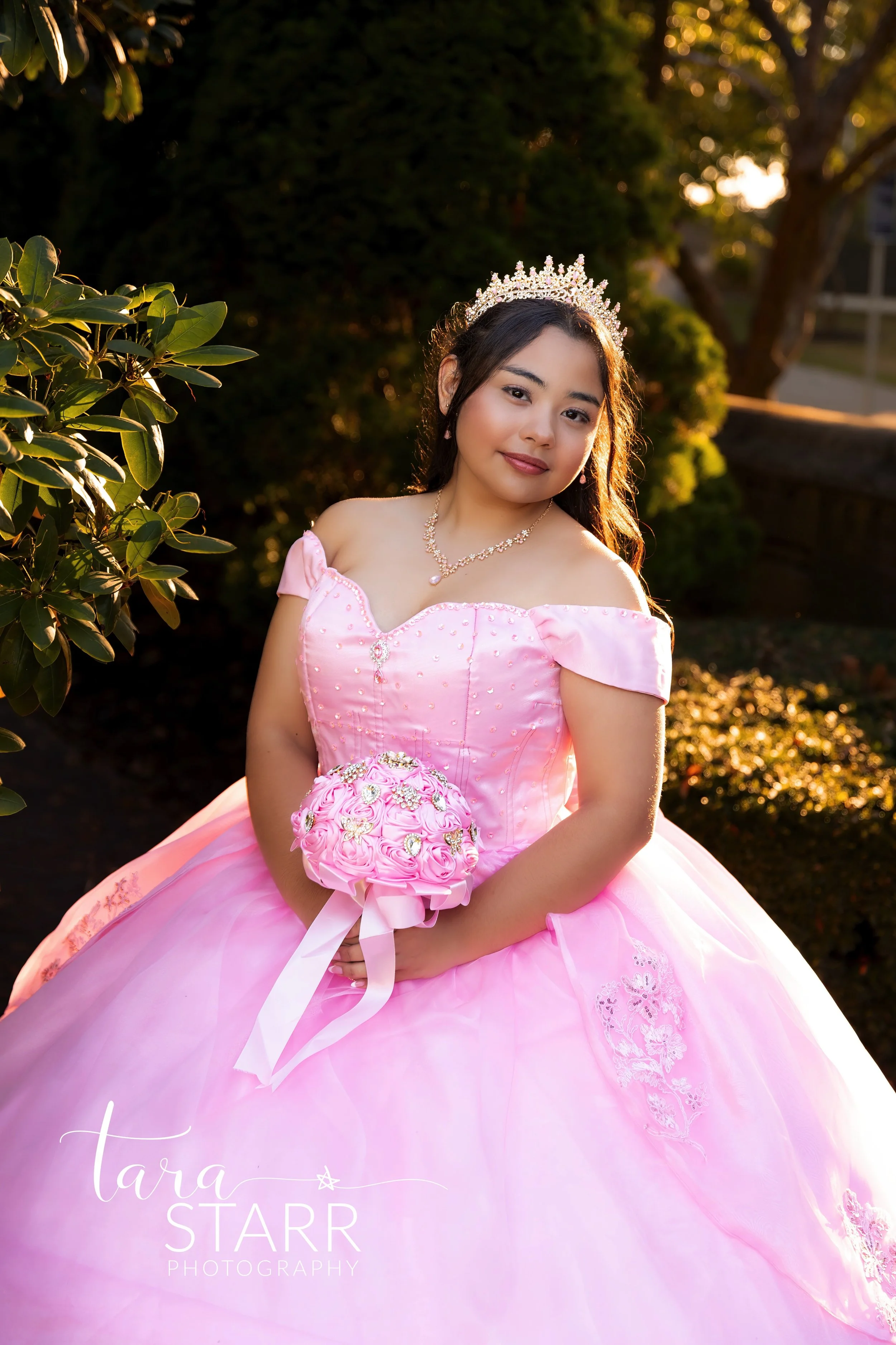 TSPQuinceanera Photos -16-TPZ-Focus.jpg