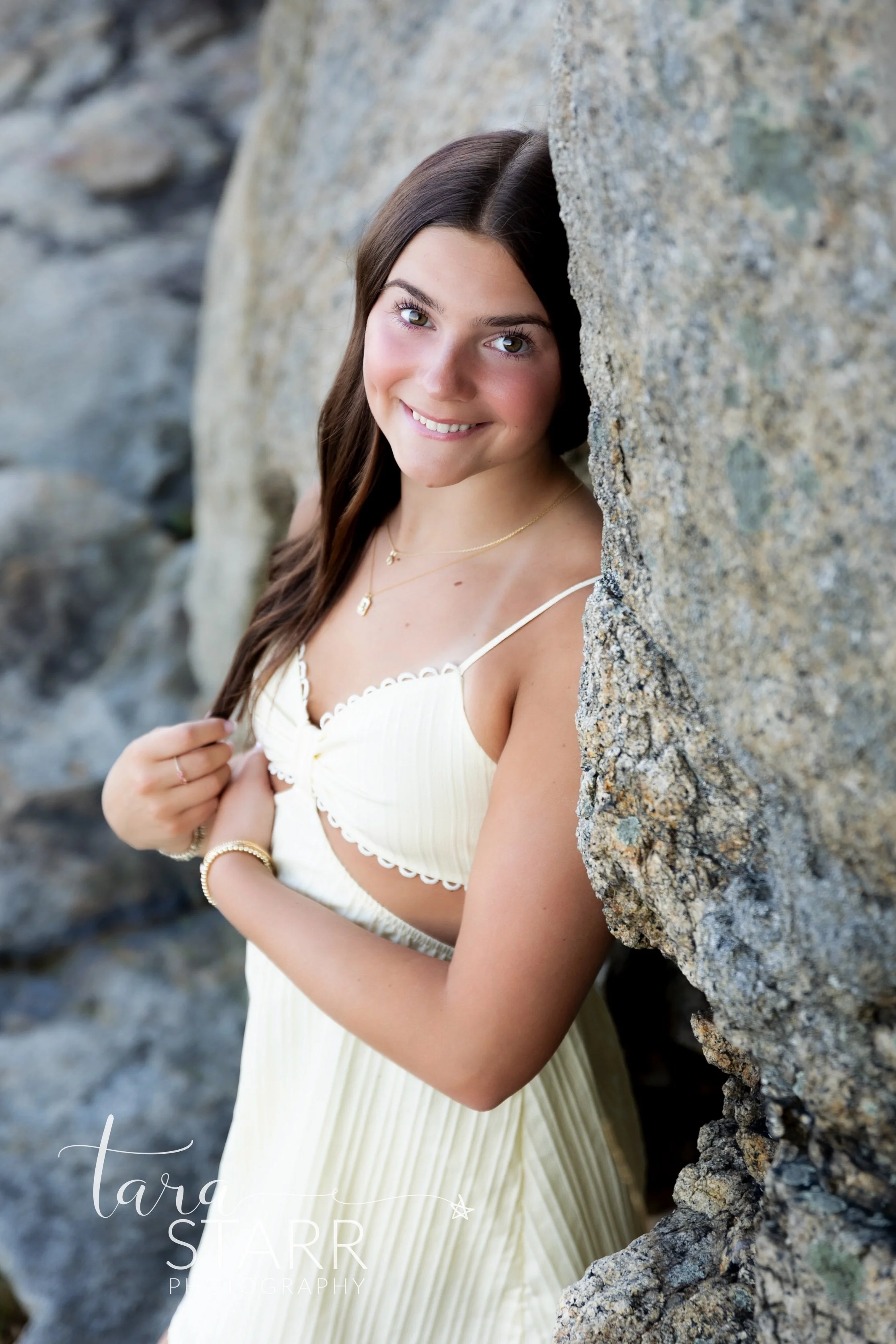Liv Senior Session 7-26-29.jpg