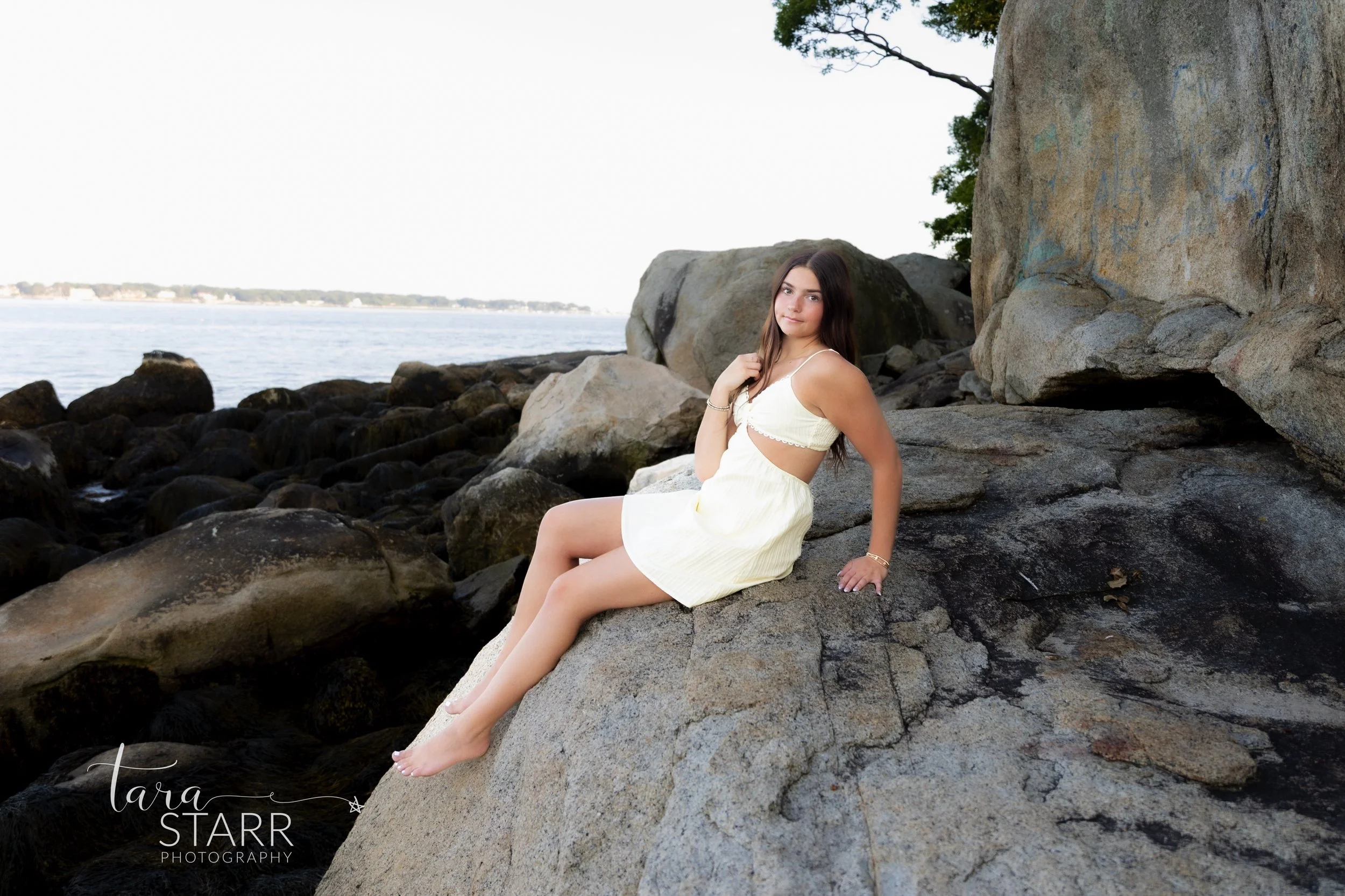 Liv Senior Session 7-26-30.jpg