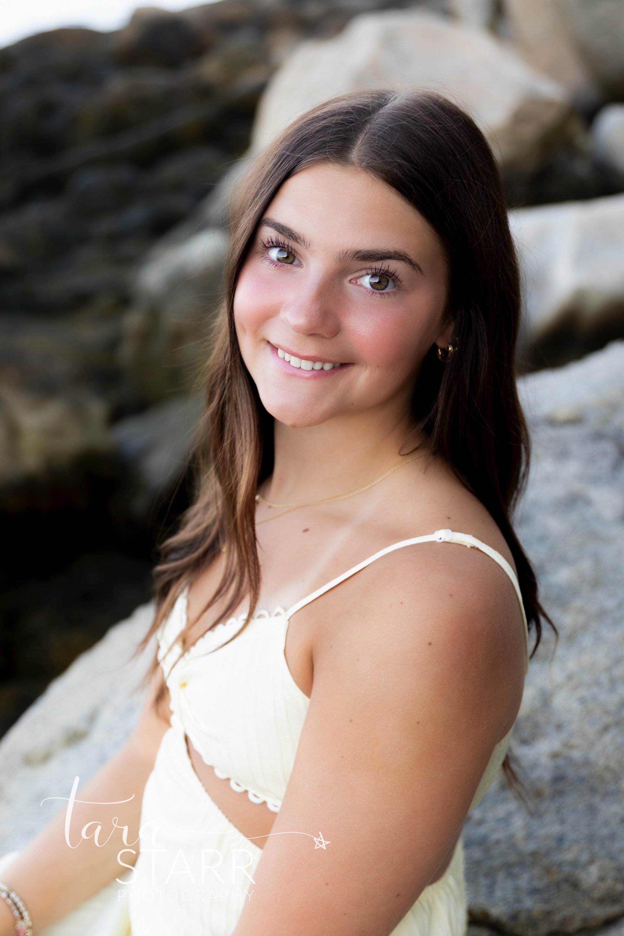 Liv Senior Session 7-26-34.jpg
