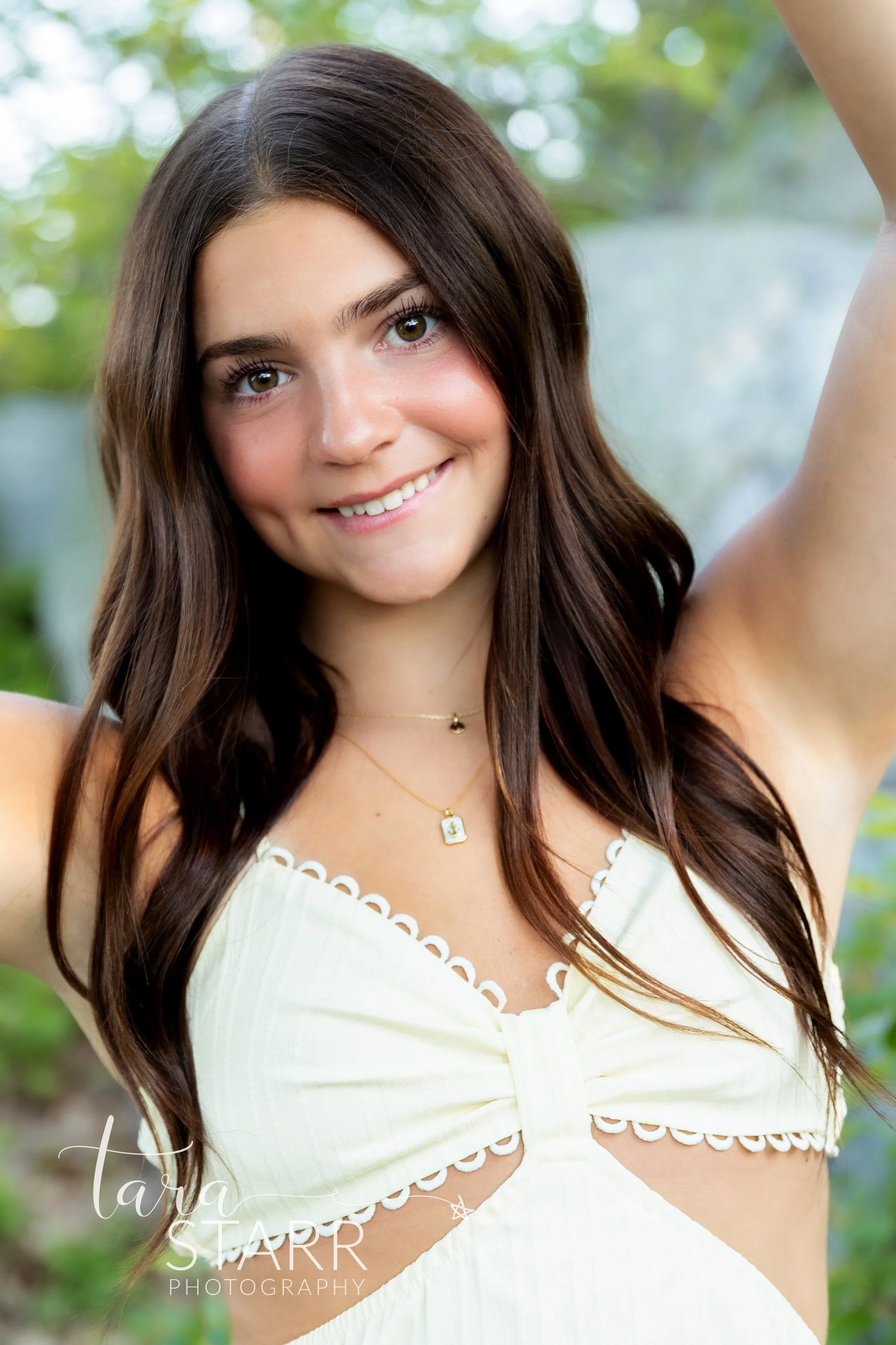 Liv Senior Session 7-26-37.jpg