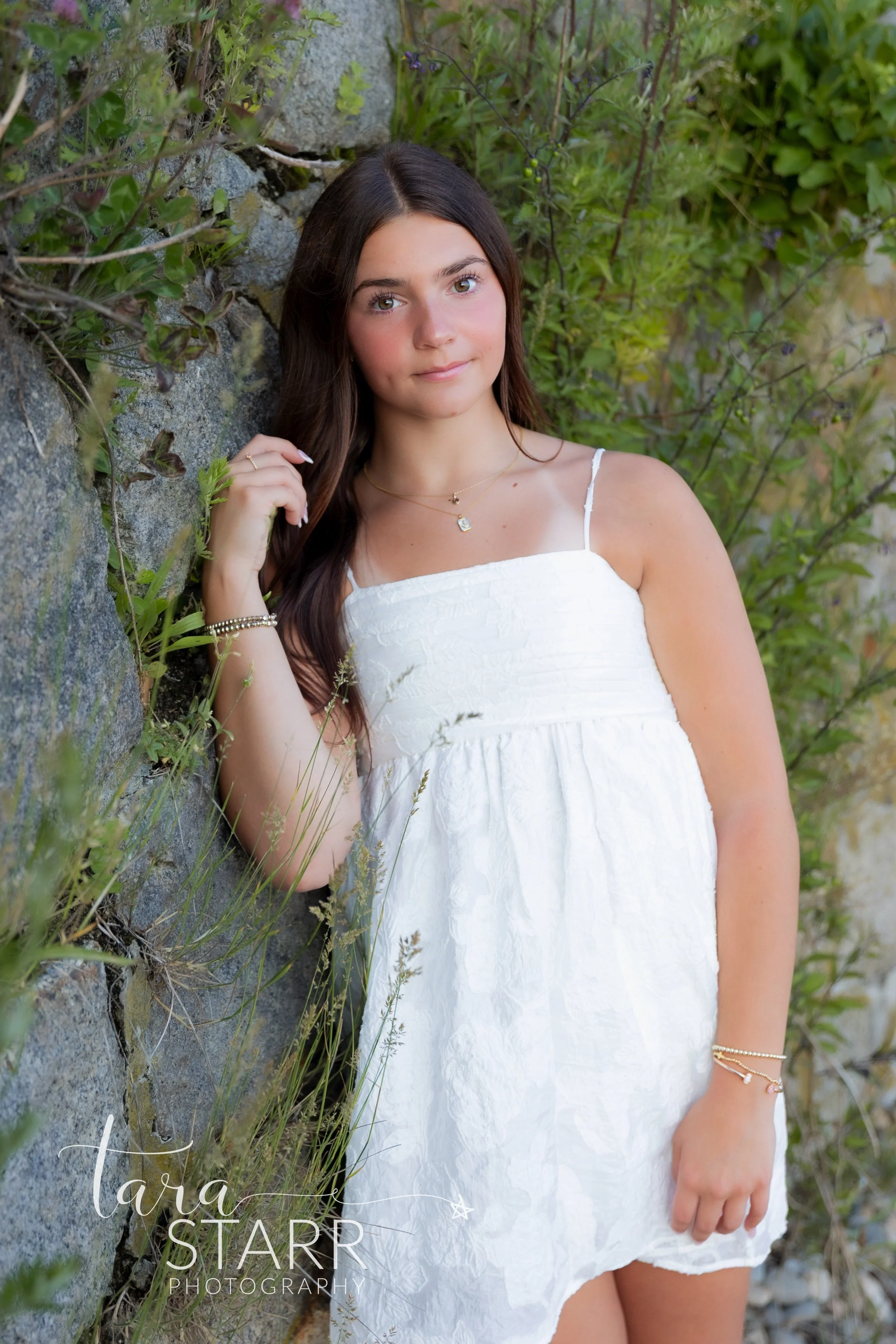 Liv Senior Session 7-26-56.jpg