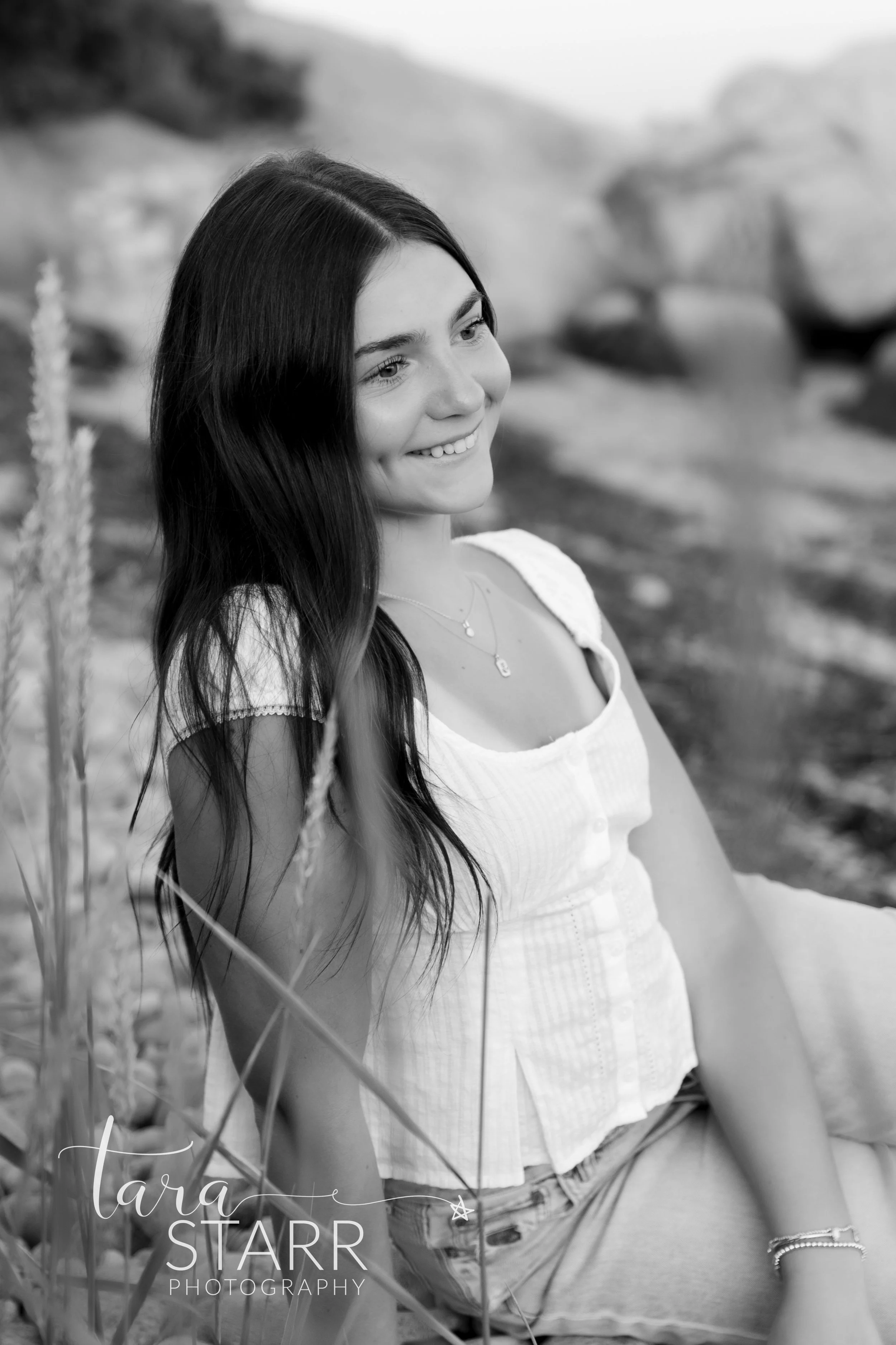 Liv Senior Session 7-26-76.jpg