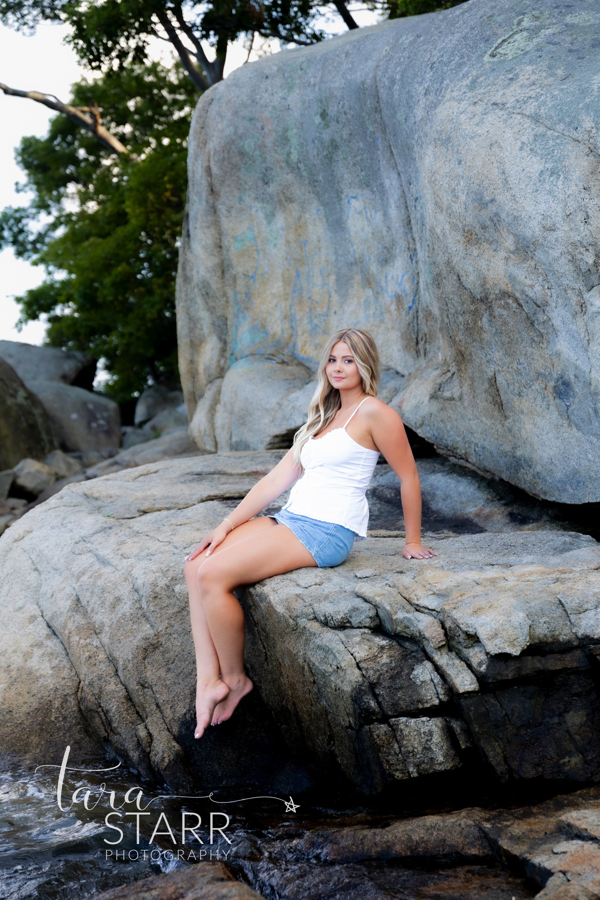 Senior Session Aubrey 7-26-29.jpg