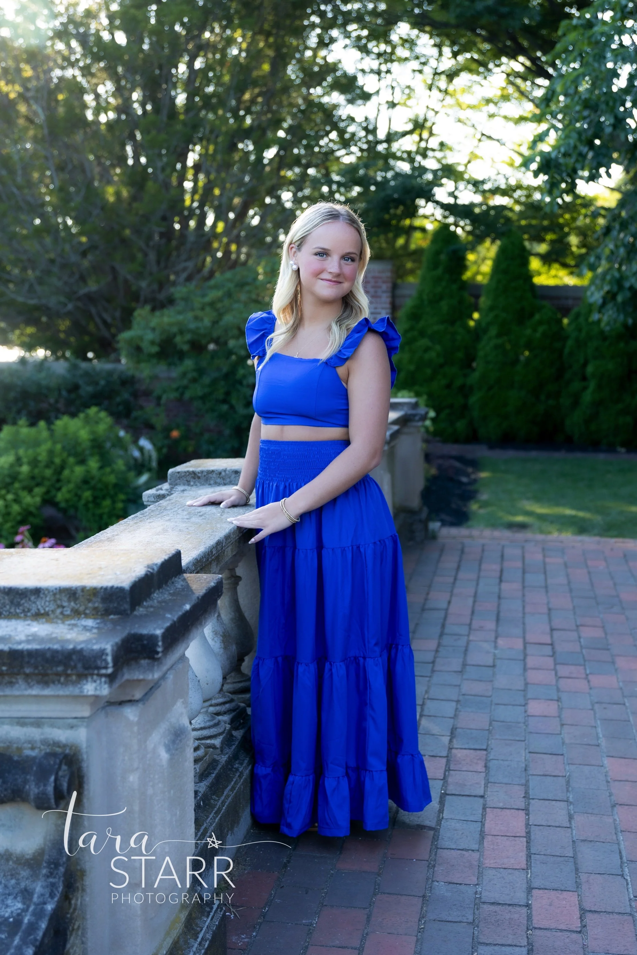 Brooke Senior Photos 7-26-53.jpg