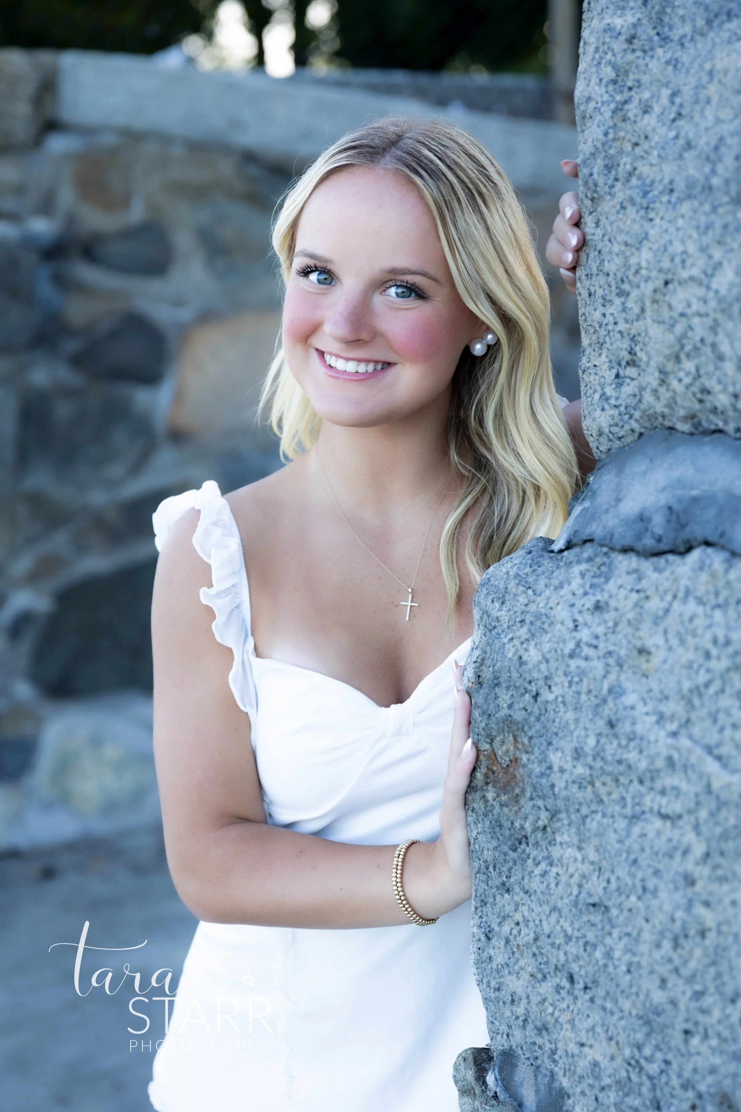 Senior Portrait Session In Beverly, MA