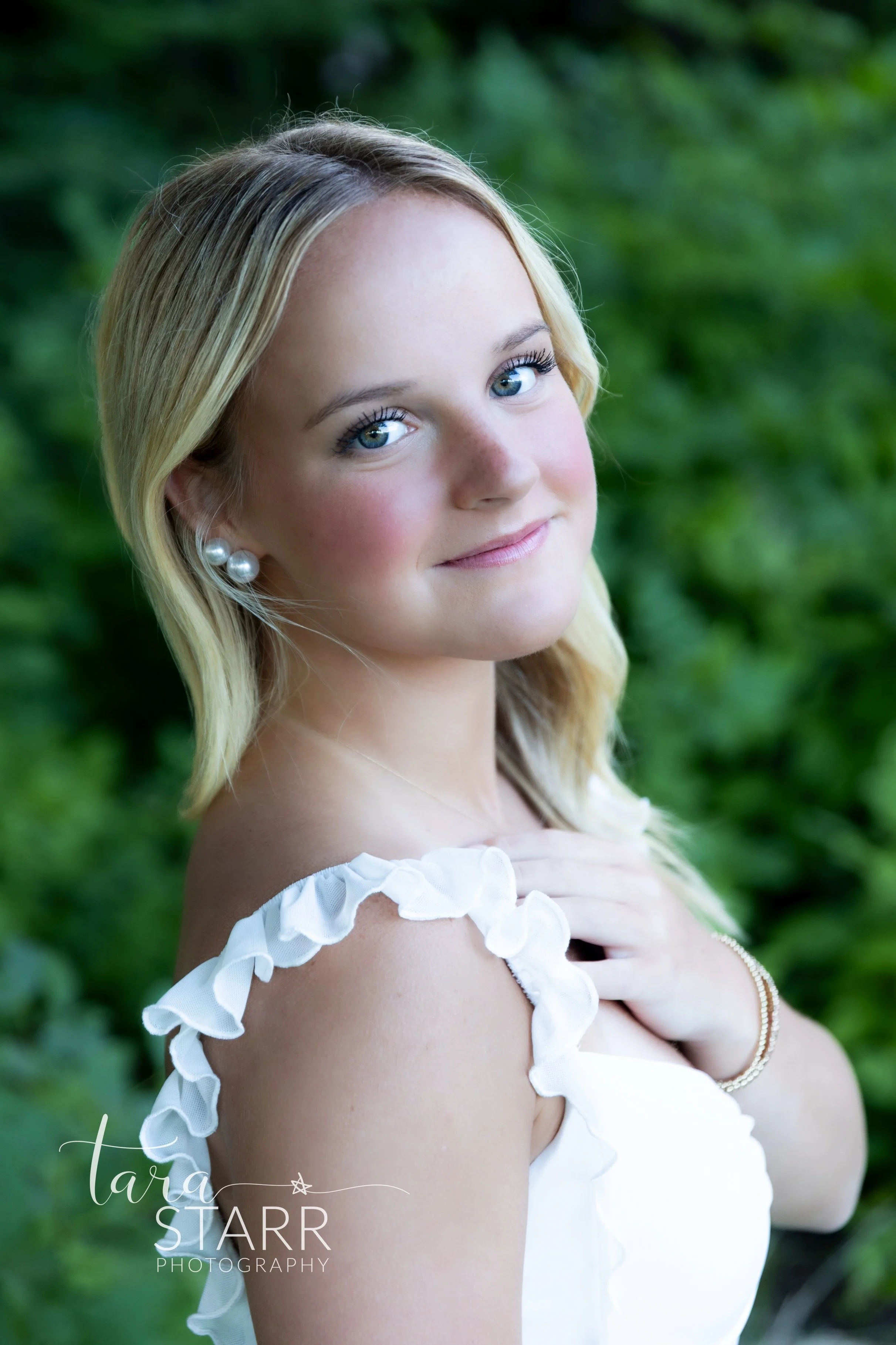 Senior Portrait Session In Beverly, MA