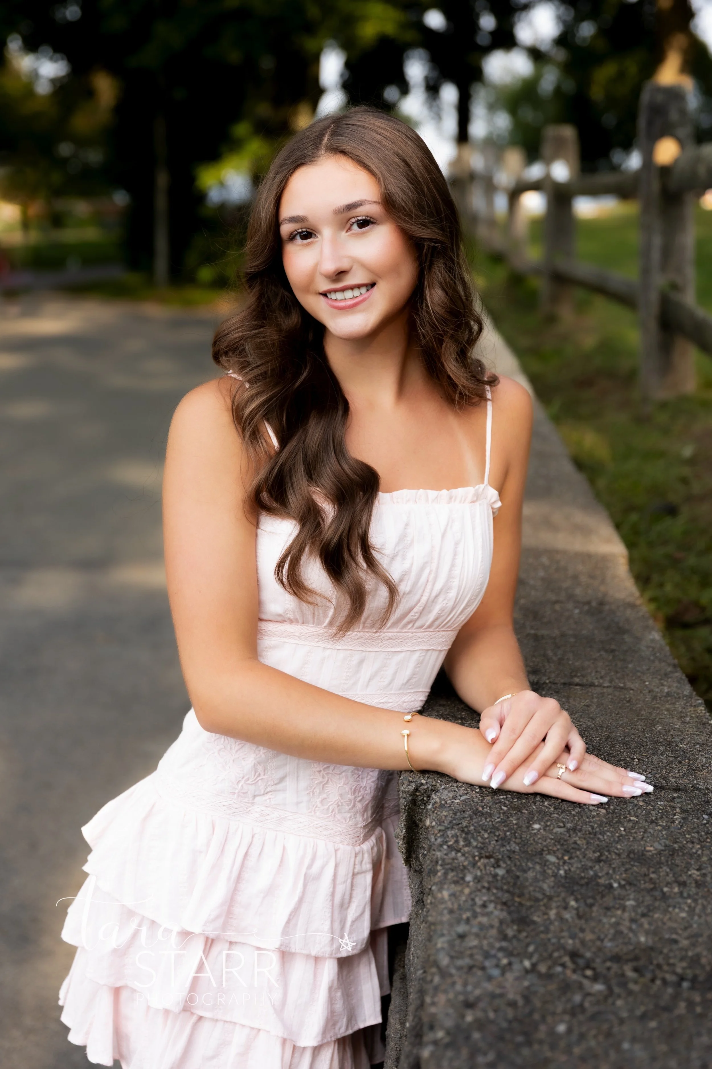 Senior Photo session -Ava 8-26-15.jpg