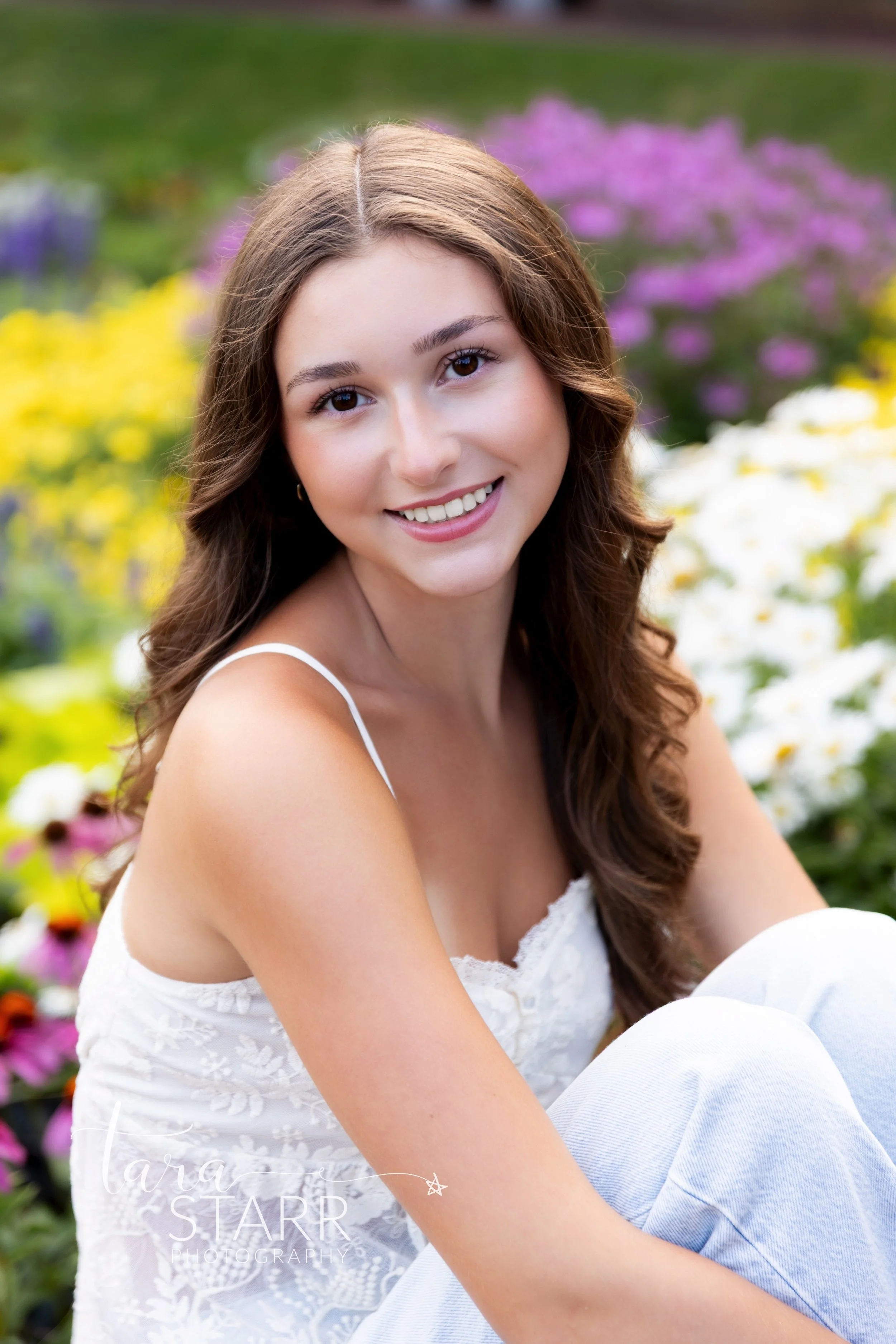 Senior Photo session -Ava 8-26-64.jpg