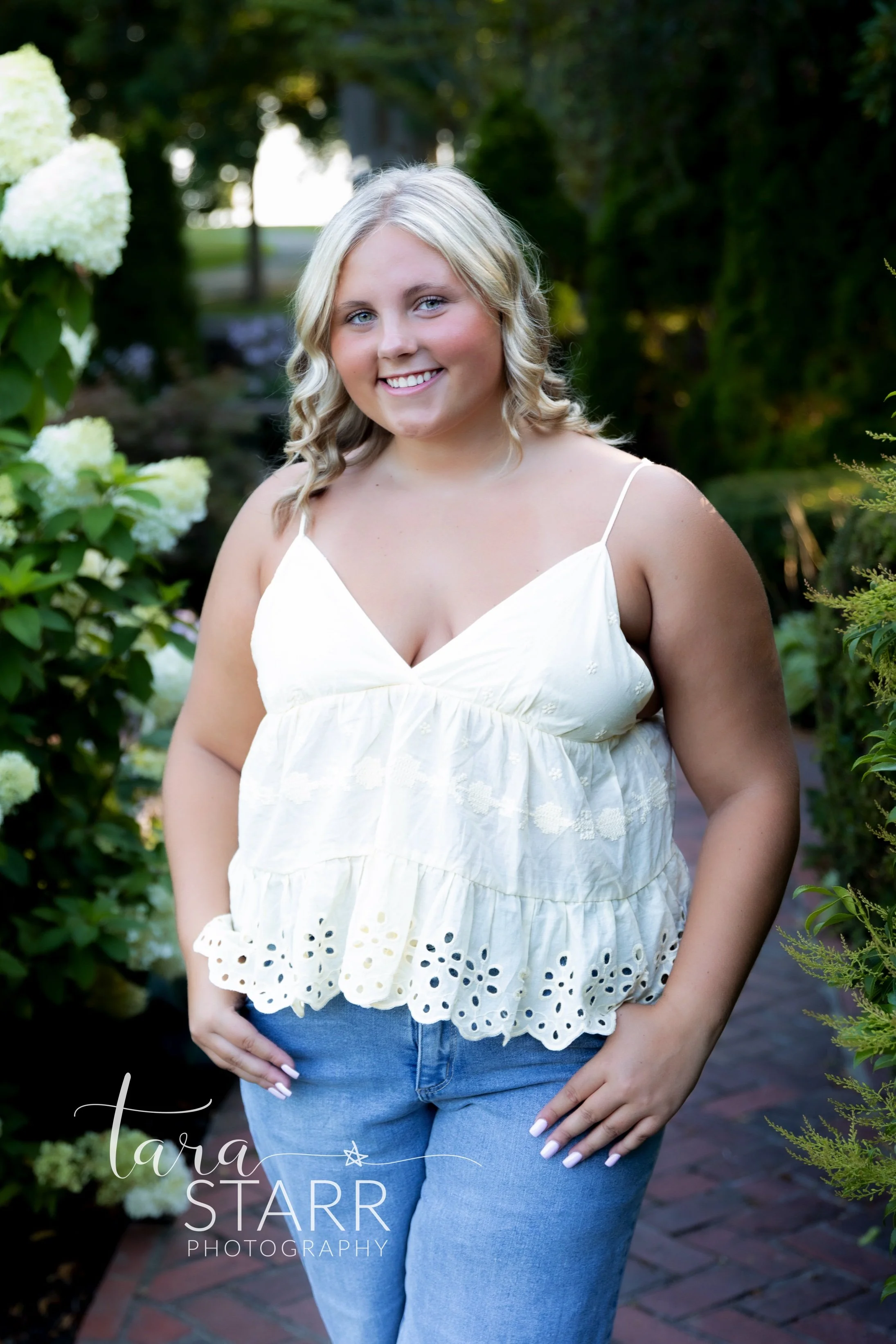 Senior Photo Session- Viv-31.jpg
