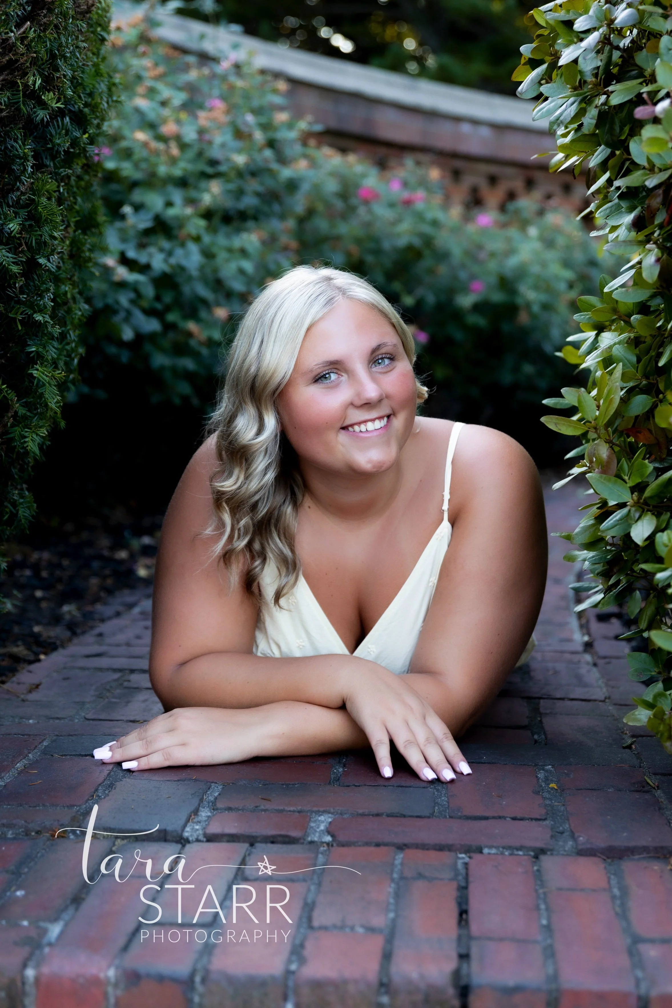 Senior Photo Session- Viv-50.jpg