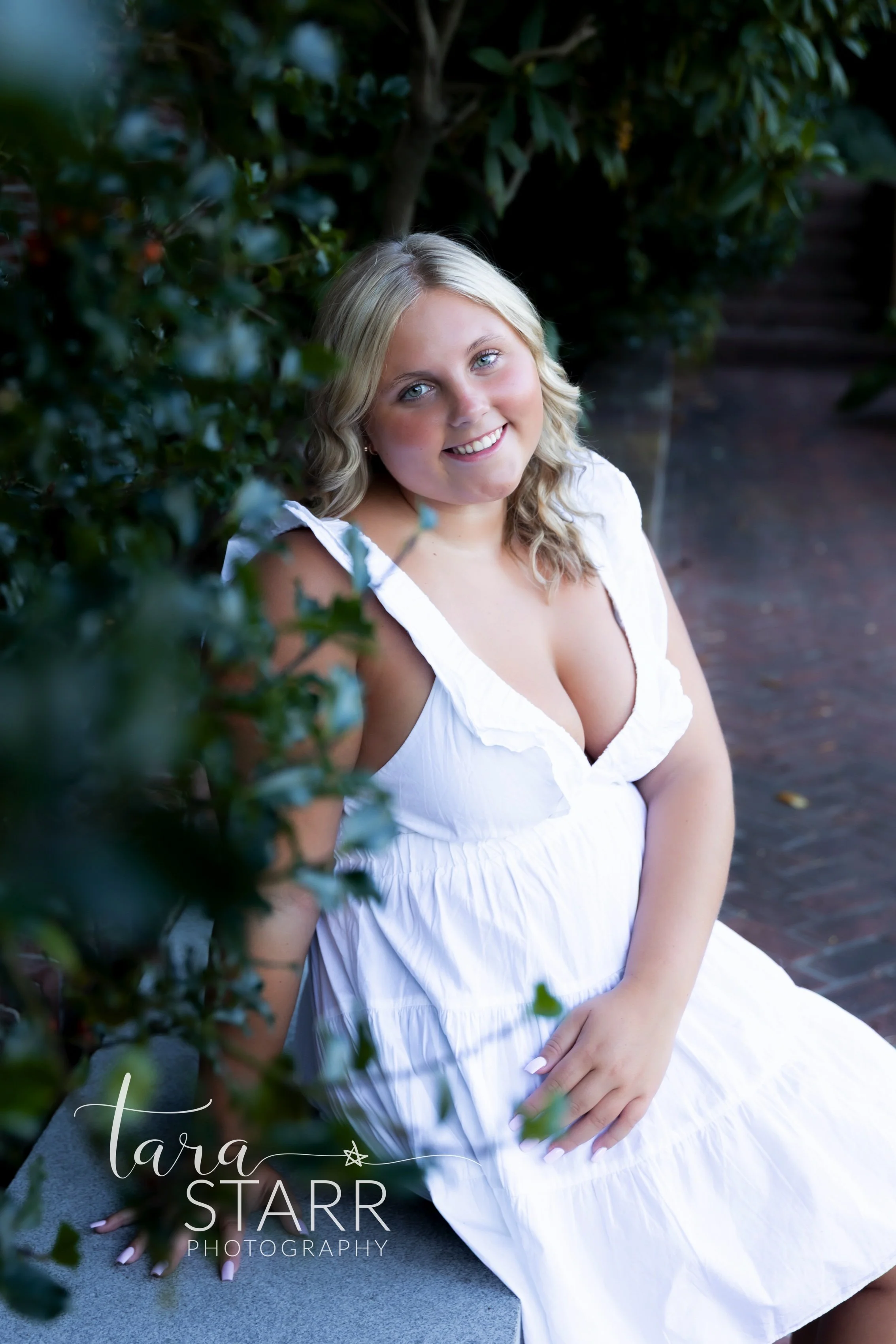 Senior Photo Session- Viv-54.jpg