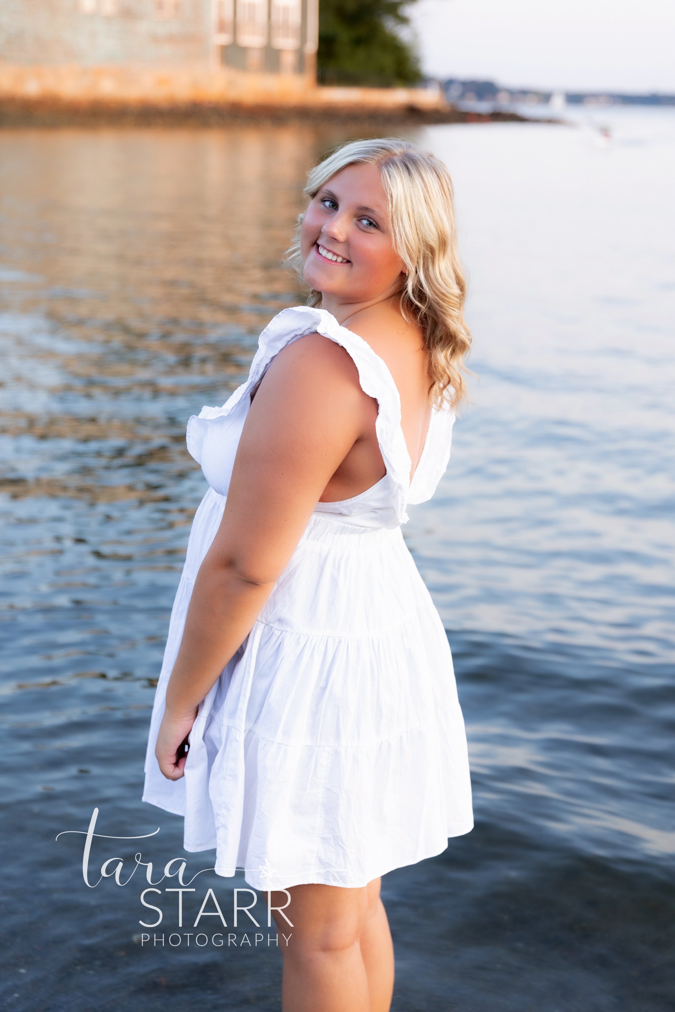 Senior Photo Session- Viv-93.jpg