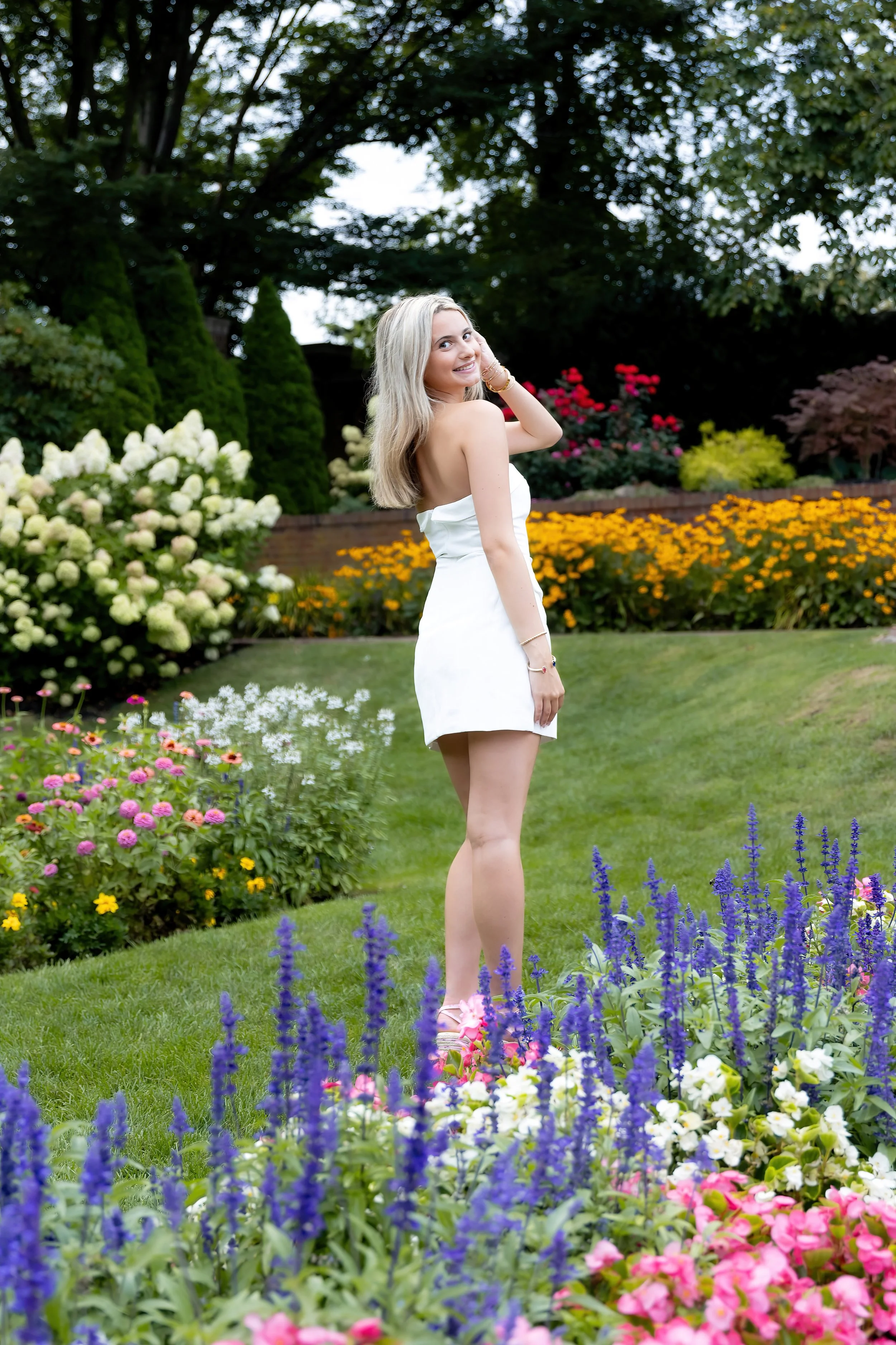 BFF Senior Portrait Session In Beverly Massachusetts