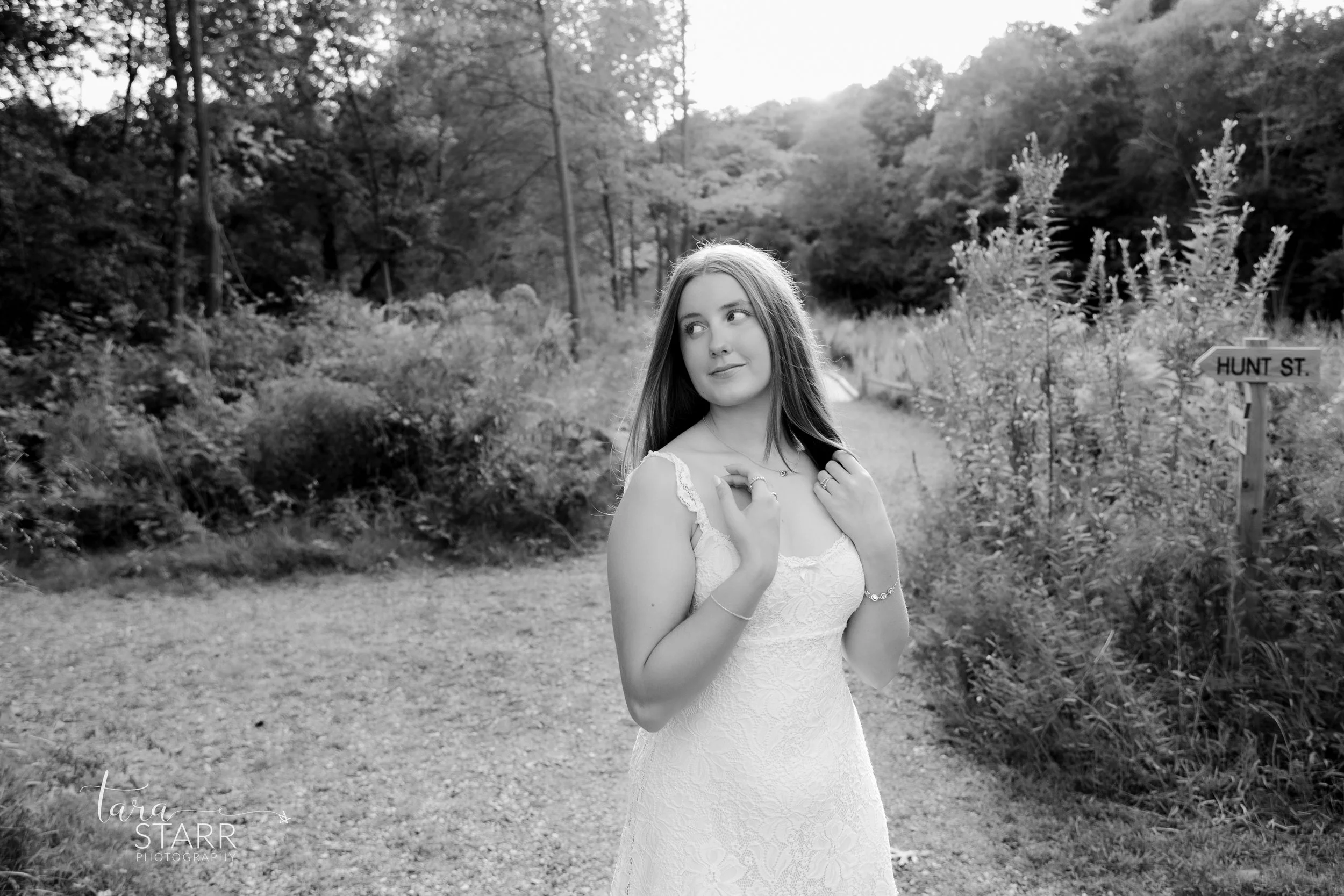 Senior Portrait Session 9-26-82.jpg