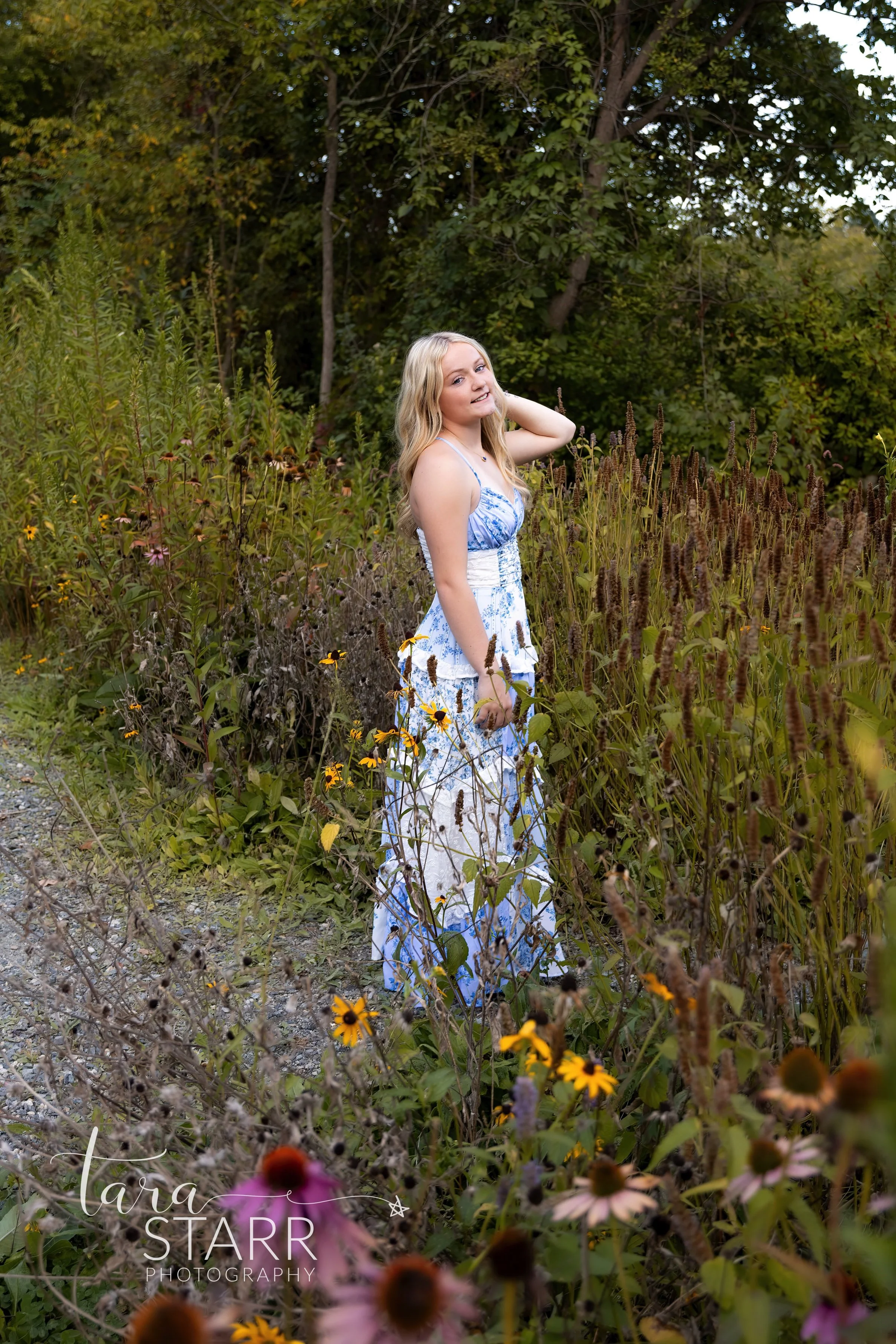 TSPSenior Session 9-26*-14-TPZ-Focus.jpg