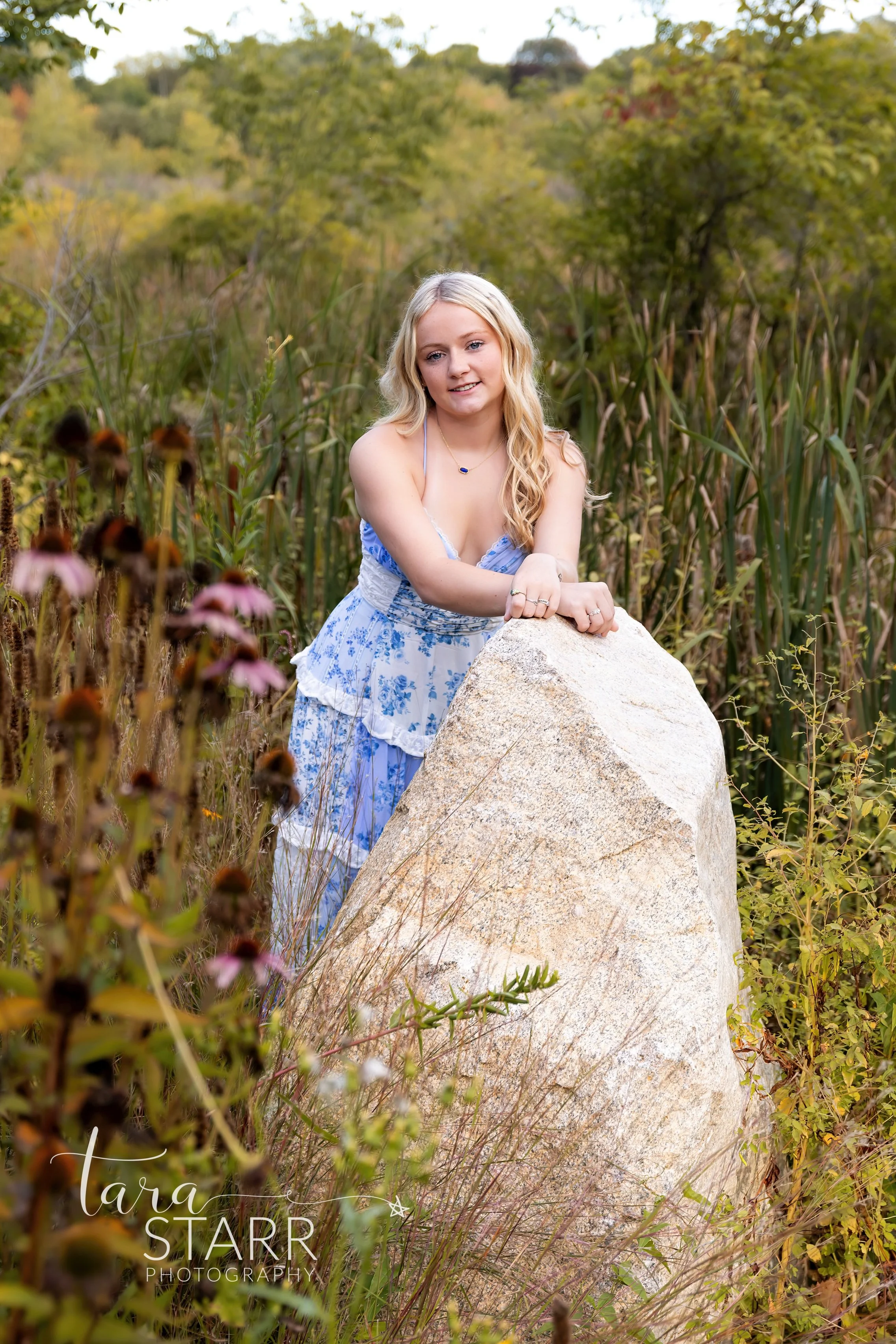 TSPSenior Session 9-26*-16-TPZ-Focus.jpg