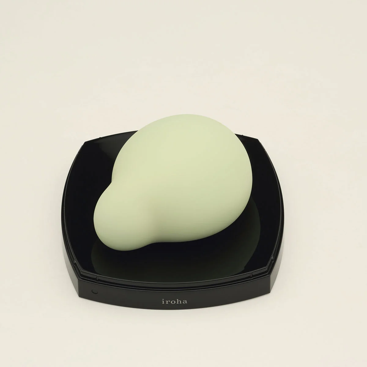 A00859-Tenga-IrohaMadoriLime-MAIN.jpg