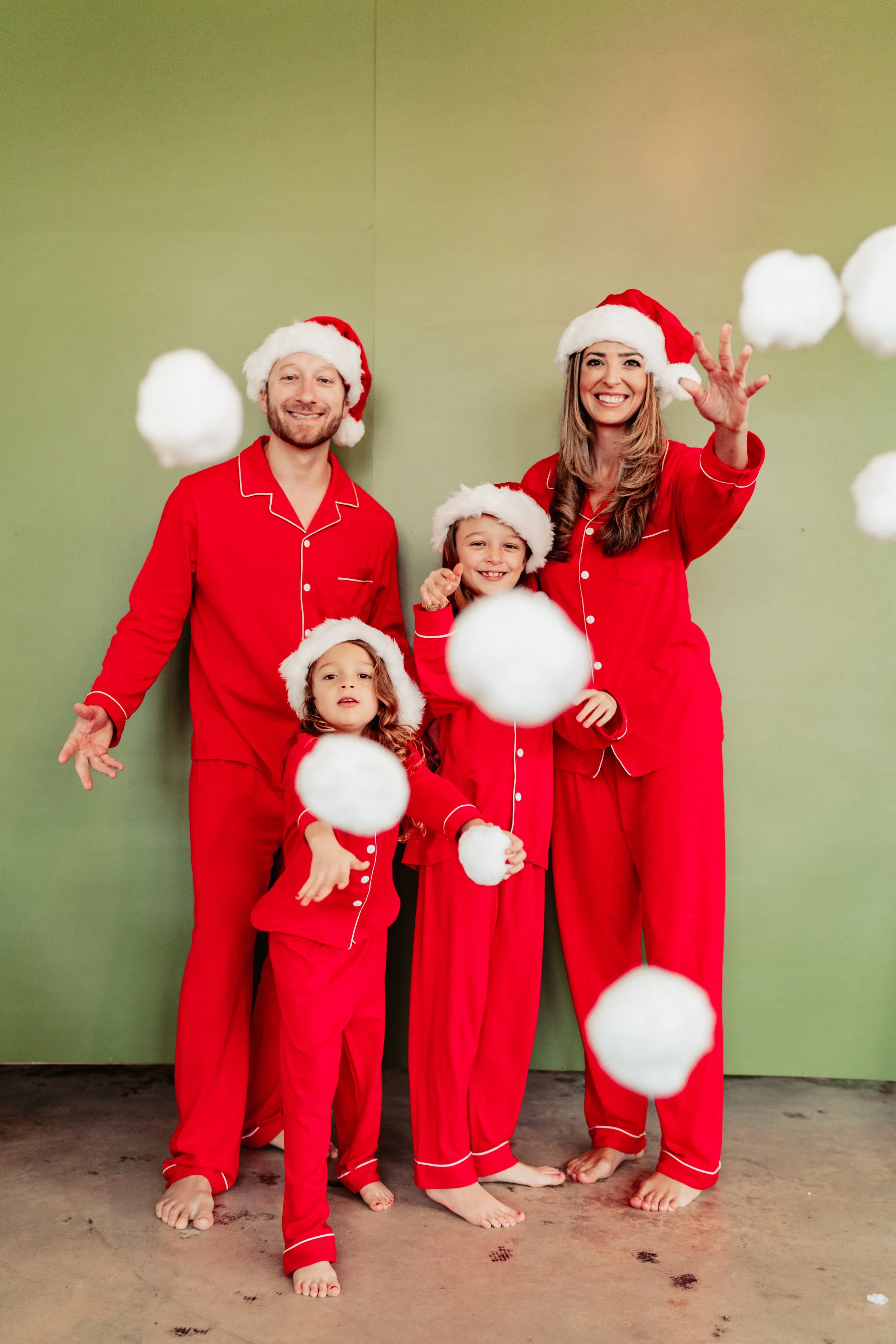 Charlotte Christmas Minis 2022 - Ash Nichole Photos-02895.jpg