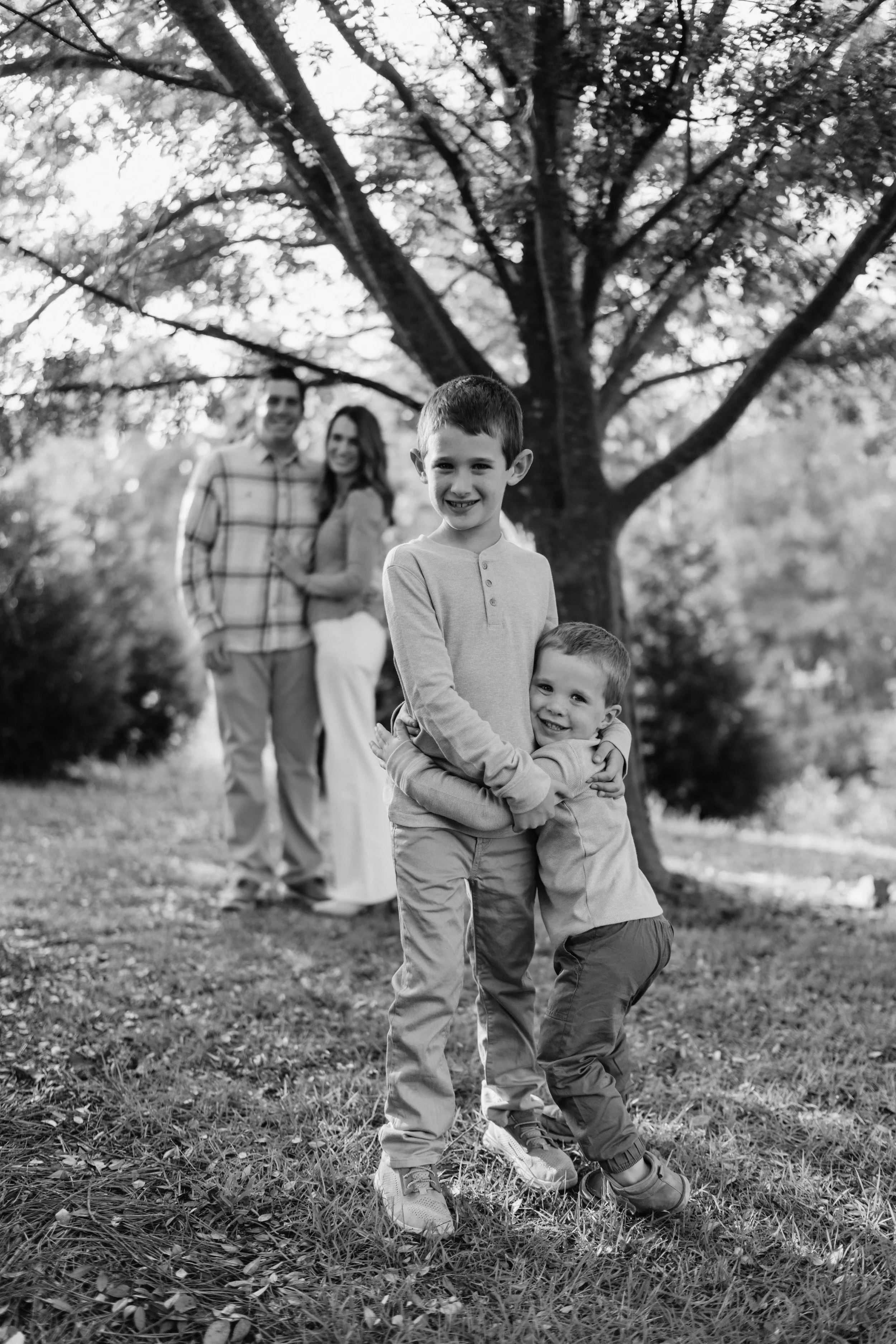Mini Session  - Ash Nichole Photos-00137 black and white.jpg