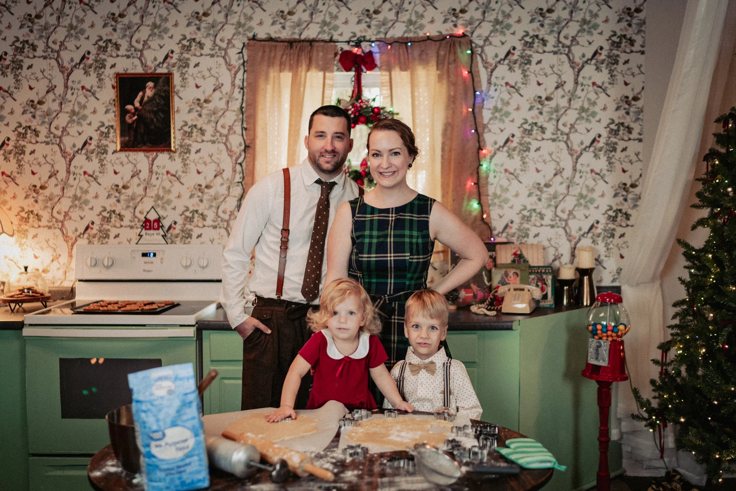 Christmas Session - Ash Nichole Photos-9317.jpg