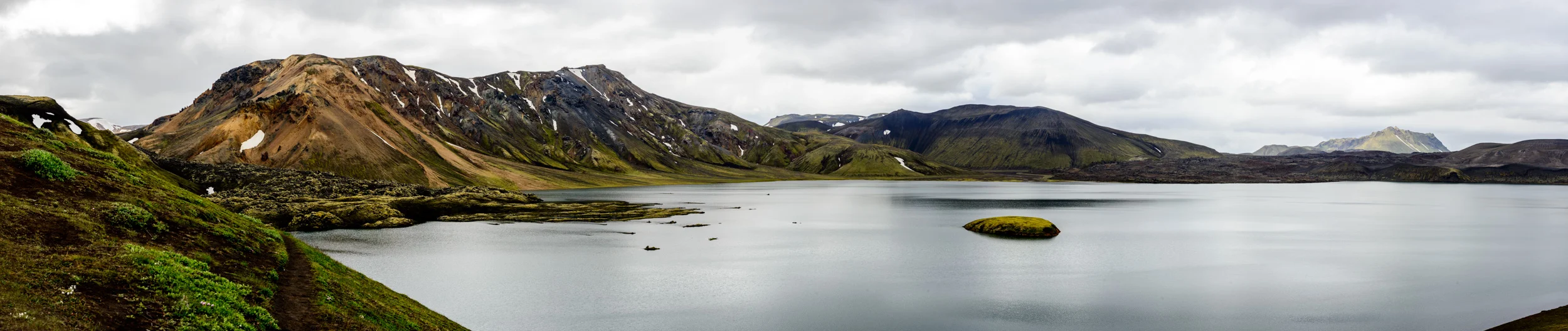 Iceland Lake.jpg