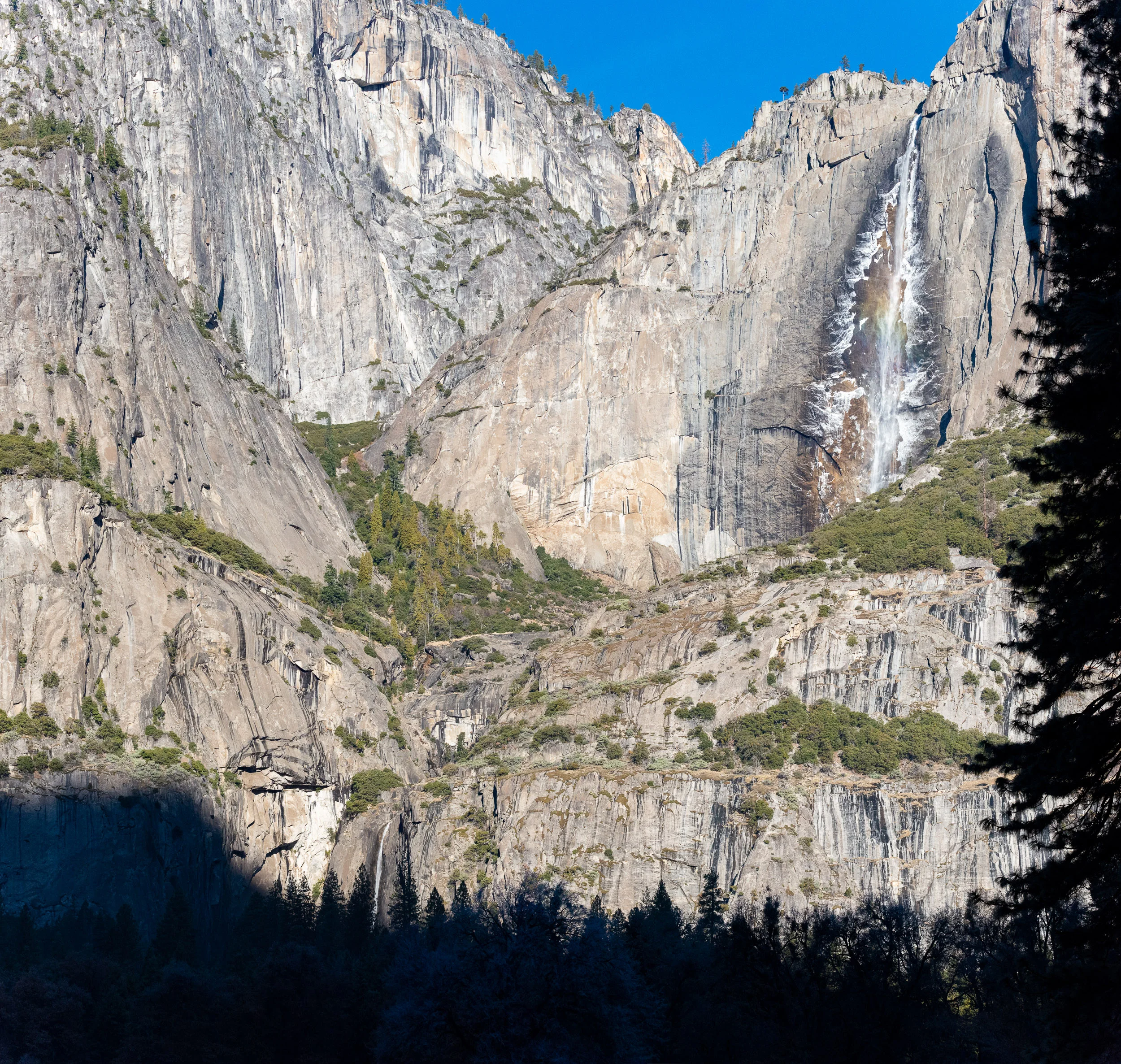 YosemiteFallsFull.jpg