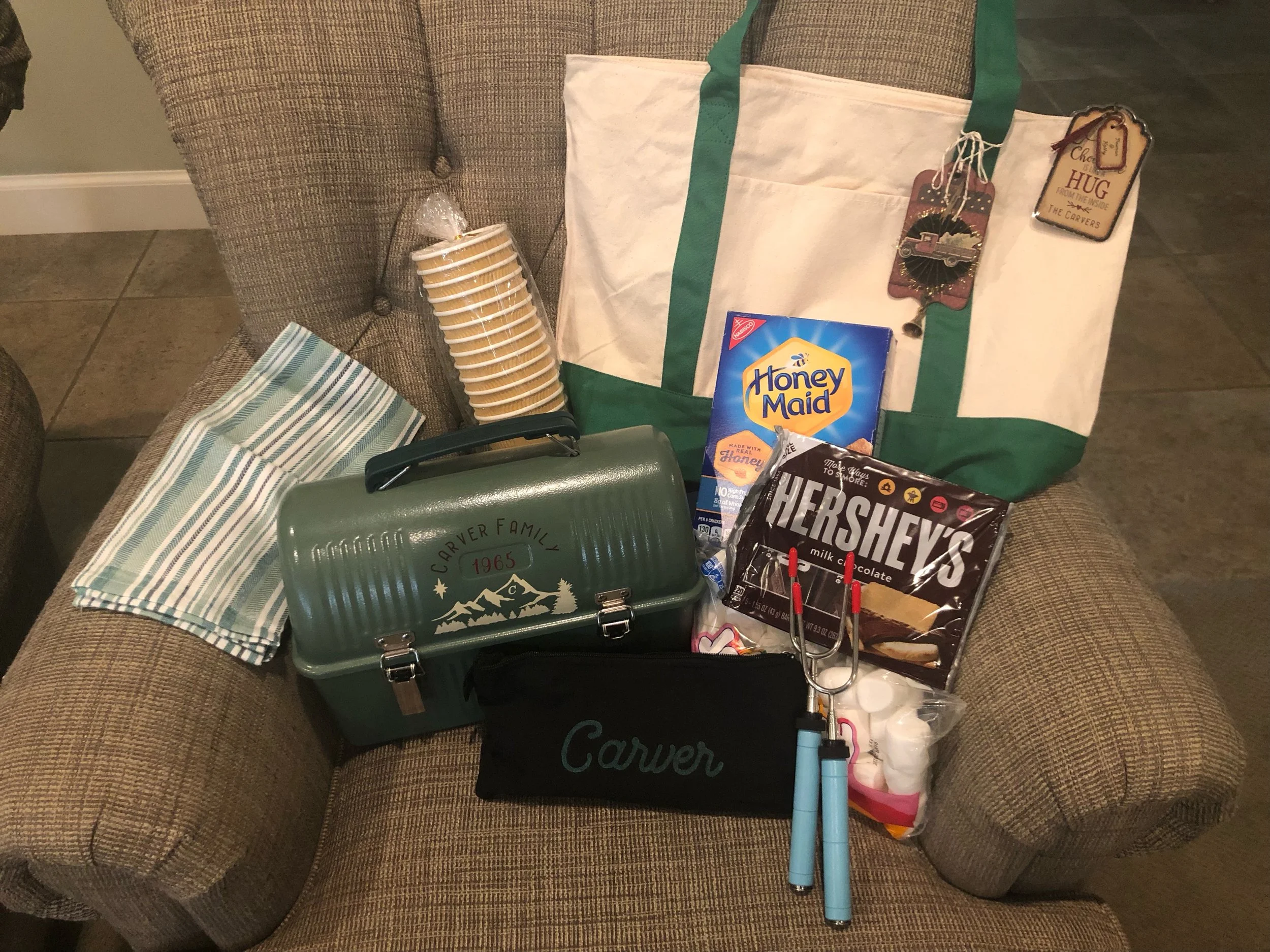 Vintage Lunch Box Christmas