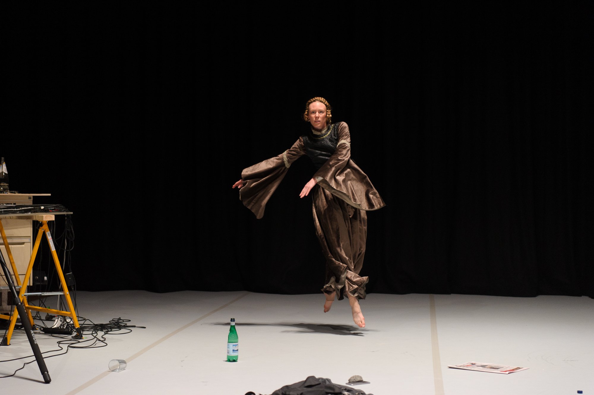 Slip_photo Sarah Walker-0126.jpg