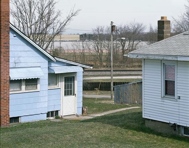 Mainline between Erie and Ashtabula, Ohio (2013) from the 'Railroad Landscapes' project. 
#railroadlandscapes #largeformatphotography #4x5film #urbanautica #urbanlandscape #americanart #americansuburbx #architecture #lekkerzine #newtopographics #film