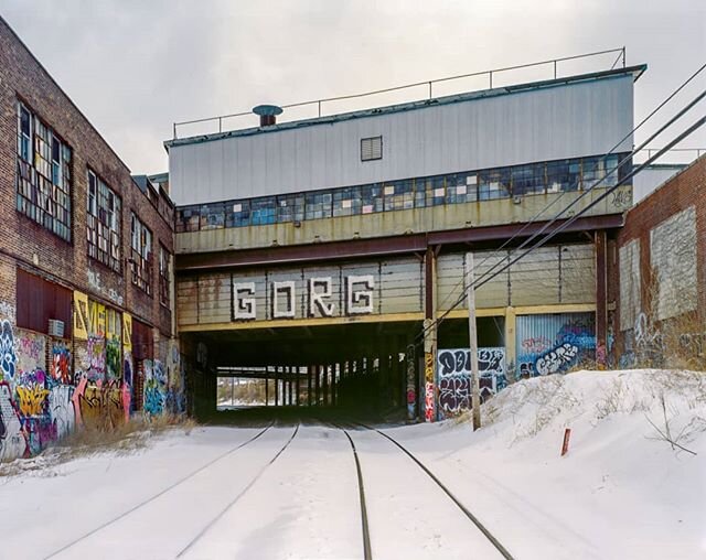 New York &amp; Atlantic Grade #2 (Eastbound) Maspeth, Queens (2019) from the 'Railroad Landscapes' series

#railroadlandscapes #urbanlandscape #urbanautica #8x10film #e100g #madewithkodak #americanphotographer #americanrailroads #keepfilmalive #archi