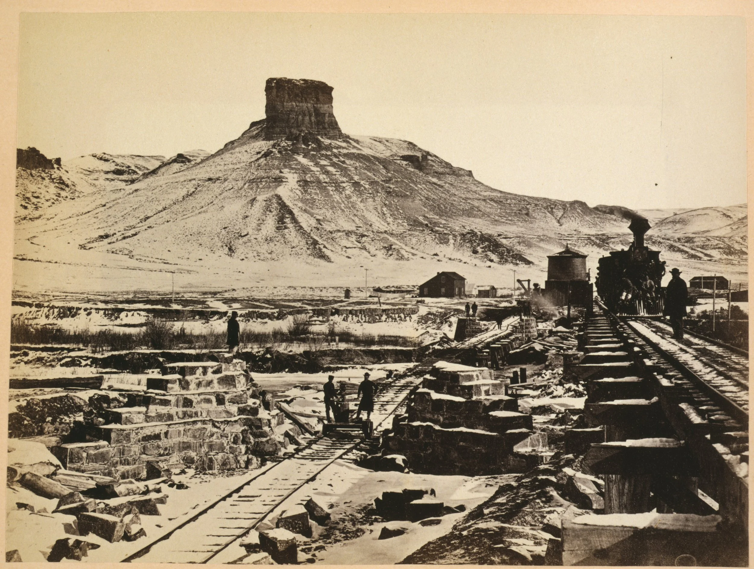 CitadelRockGreenRiverWyoming1868.jpg