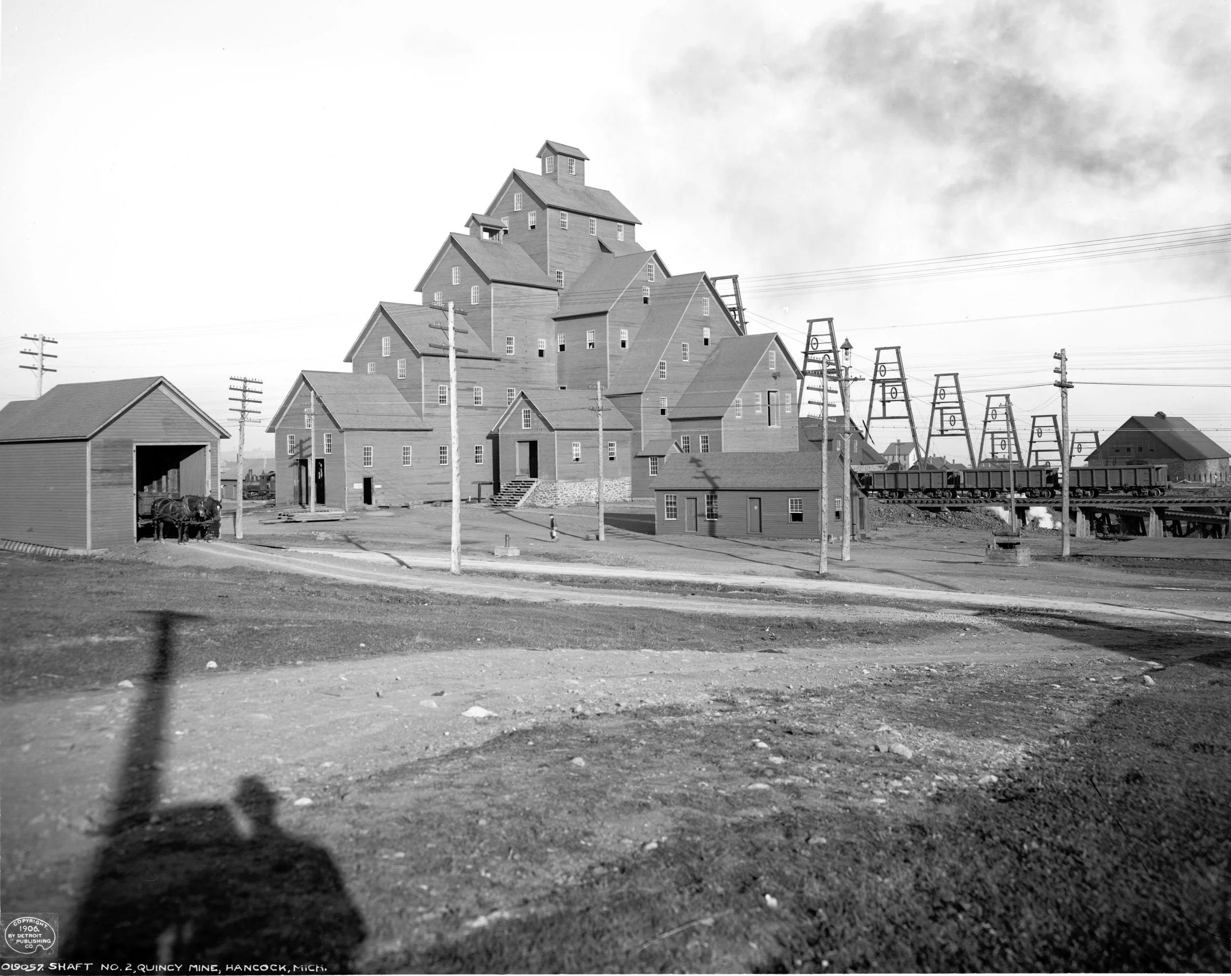 Shaft_No._2,_Quincy_Copper_Mine,_Hancock,_Mich..jpg