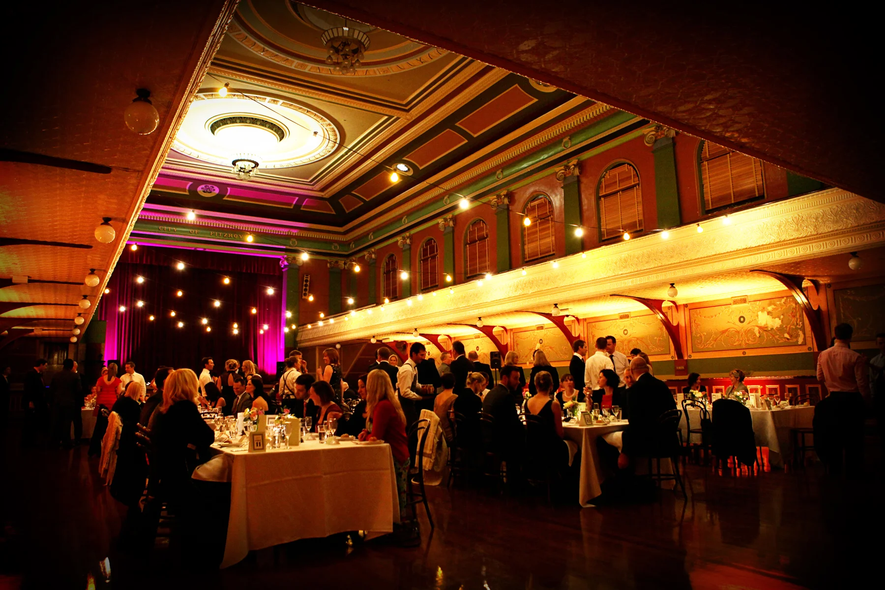 Fitzroy town hall.jpg