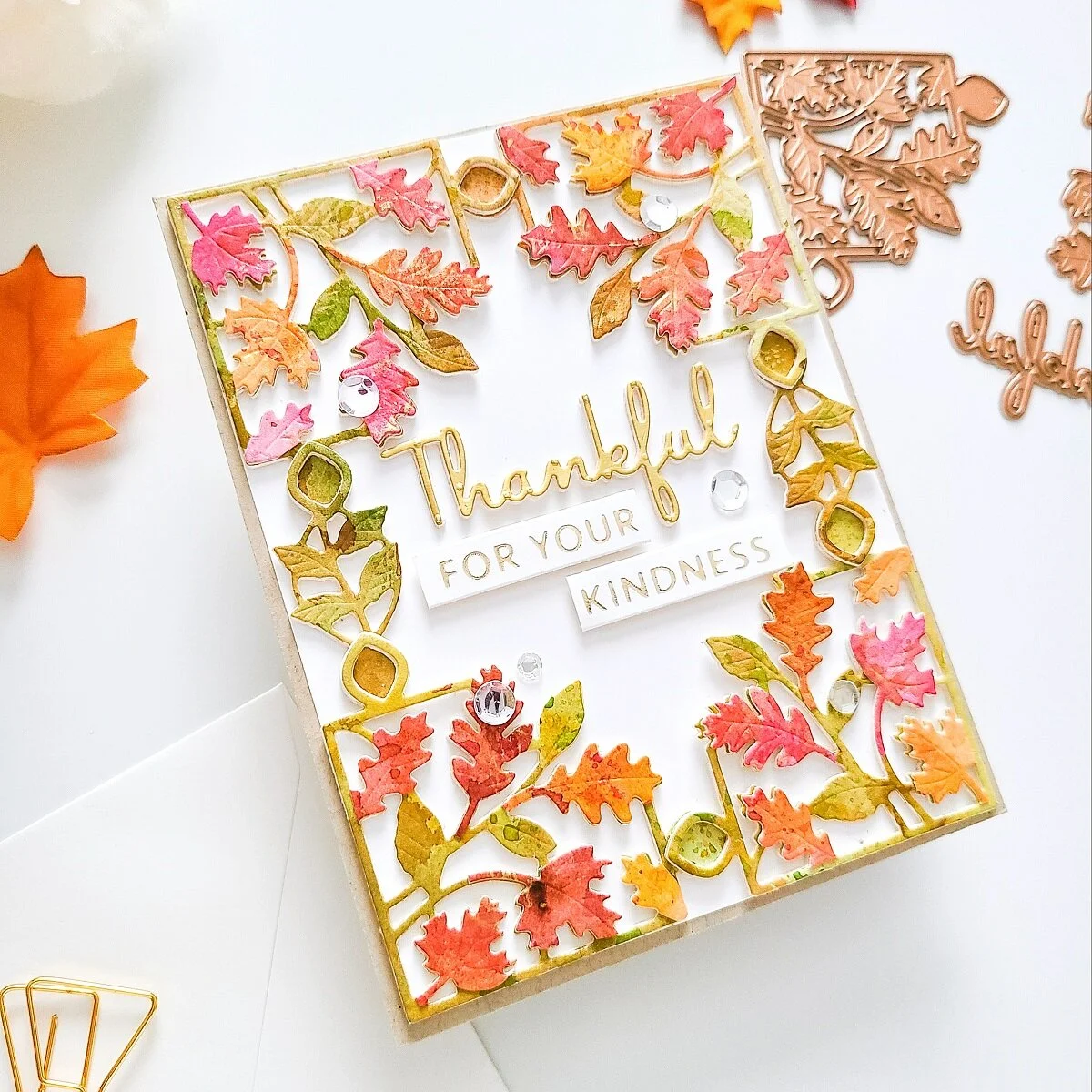 Yasmin-Diaz-Spellbinders-OCT20-DOM-Inspiration-Cards-2.jpeg