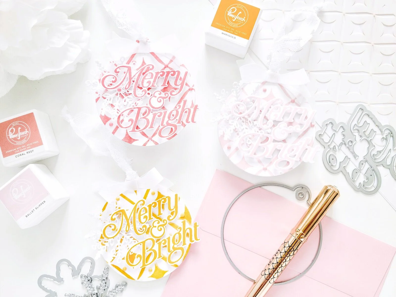 Merry &amp; Bright┃Diamond Motif Tags/Ornaments