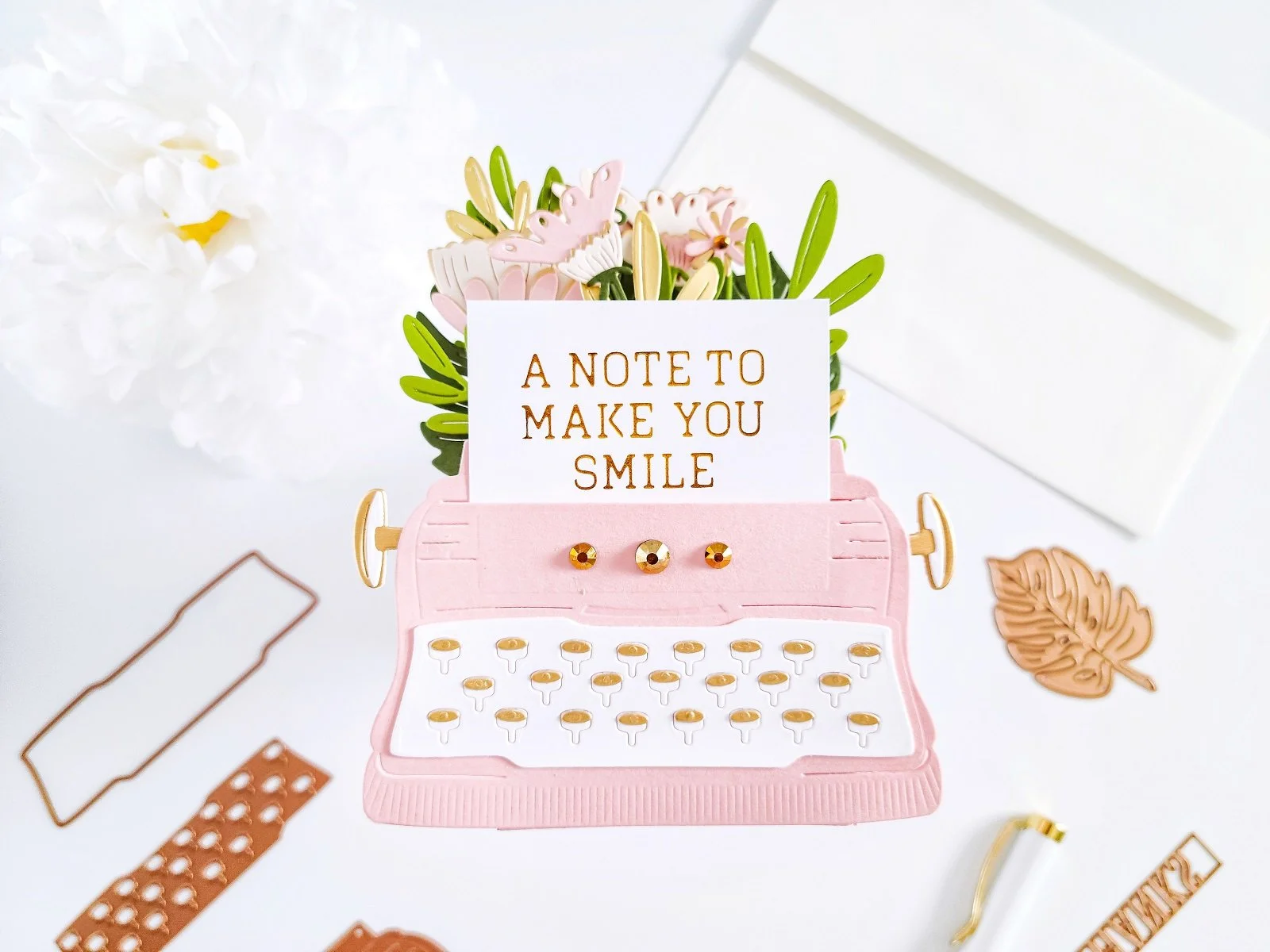 A Note To Make You Smile 3D Typewriter┃DOML FEB-2022 Shaped Card