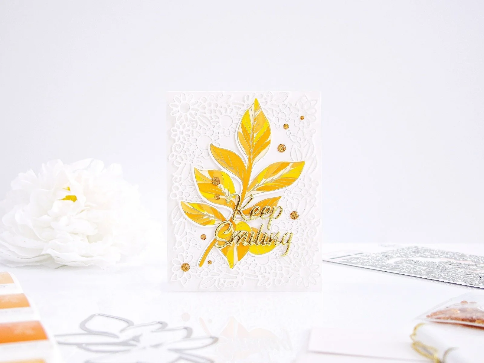 Floral Frame Keep Smiling┃Inspiration Card