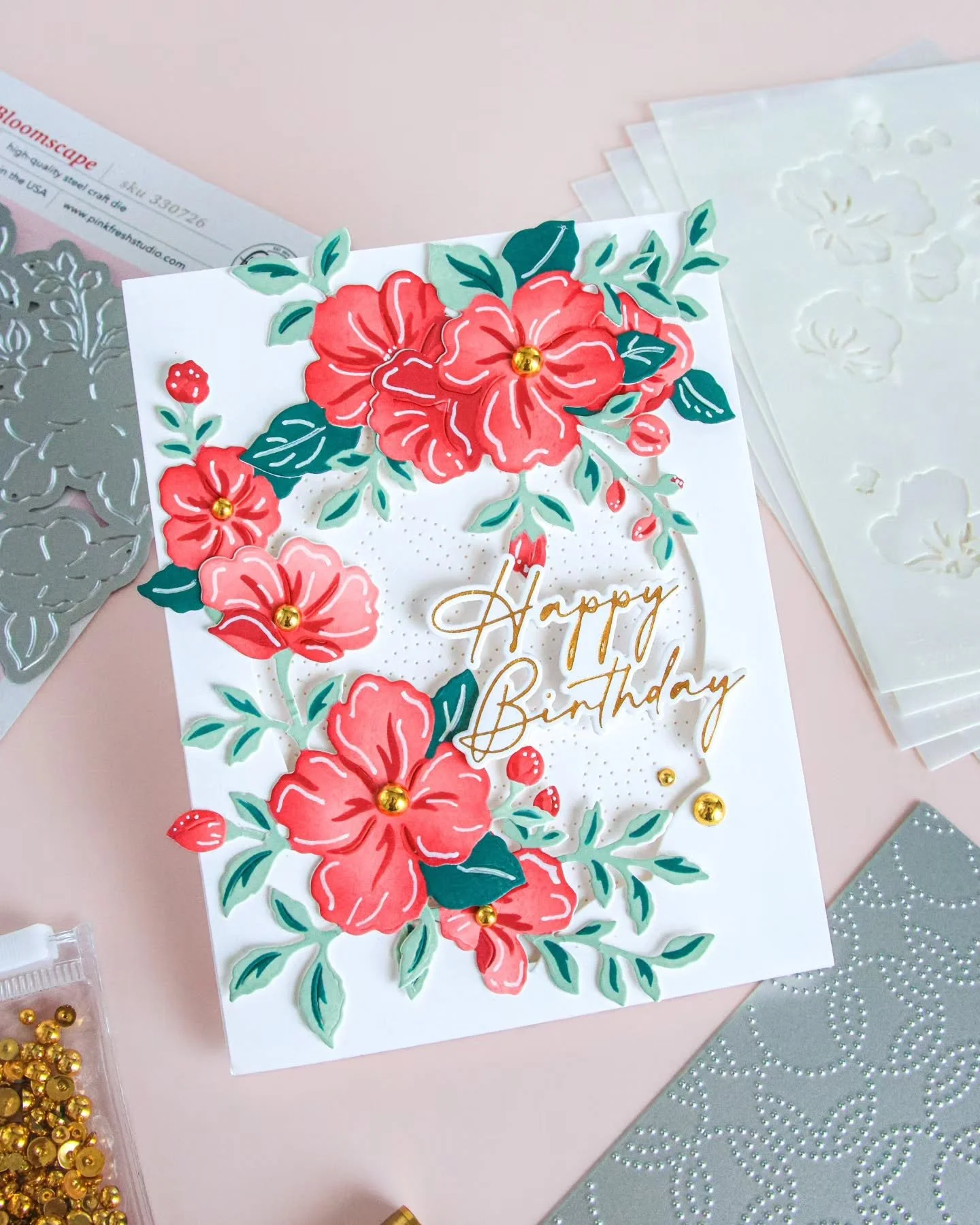Instagram Hop + GIVEAWAY 🌟

Happy Monday, Crafters! 🤗 
Today, I'm joining the Instagram hop to celebrate the @pinkfreshstudio &ldquo;Simple Things&rdquo; Release, so I would like to invite you to join in!

My handmade birthday card features the bea
