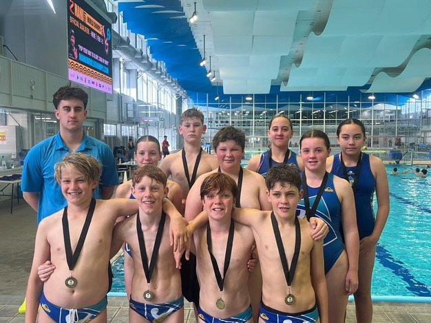 Our U12s have just finished their Olympic Hopefuls Tournament! 

Gold Team 🟡🔔
The Gold team had a great weekend and a successful end to a successful year of water polo! Finishing 4th overall in the A grade, in a tough penalty shootout vs Seawolf Ho